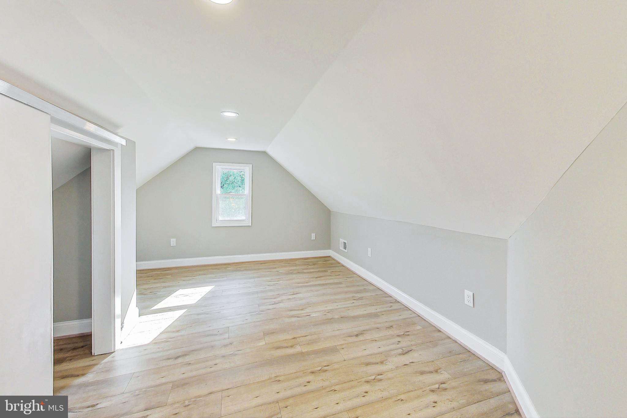 FOREST HEIGHTS - Residential