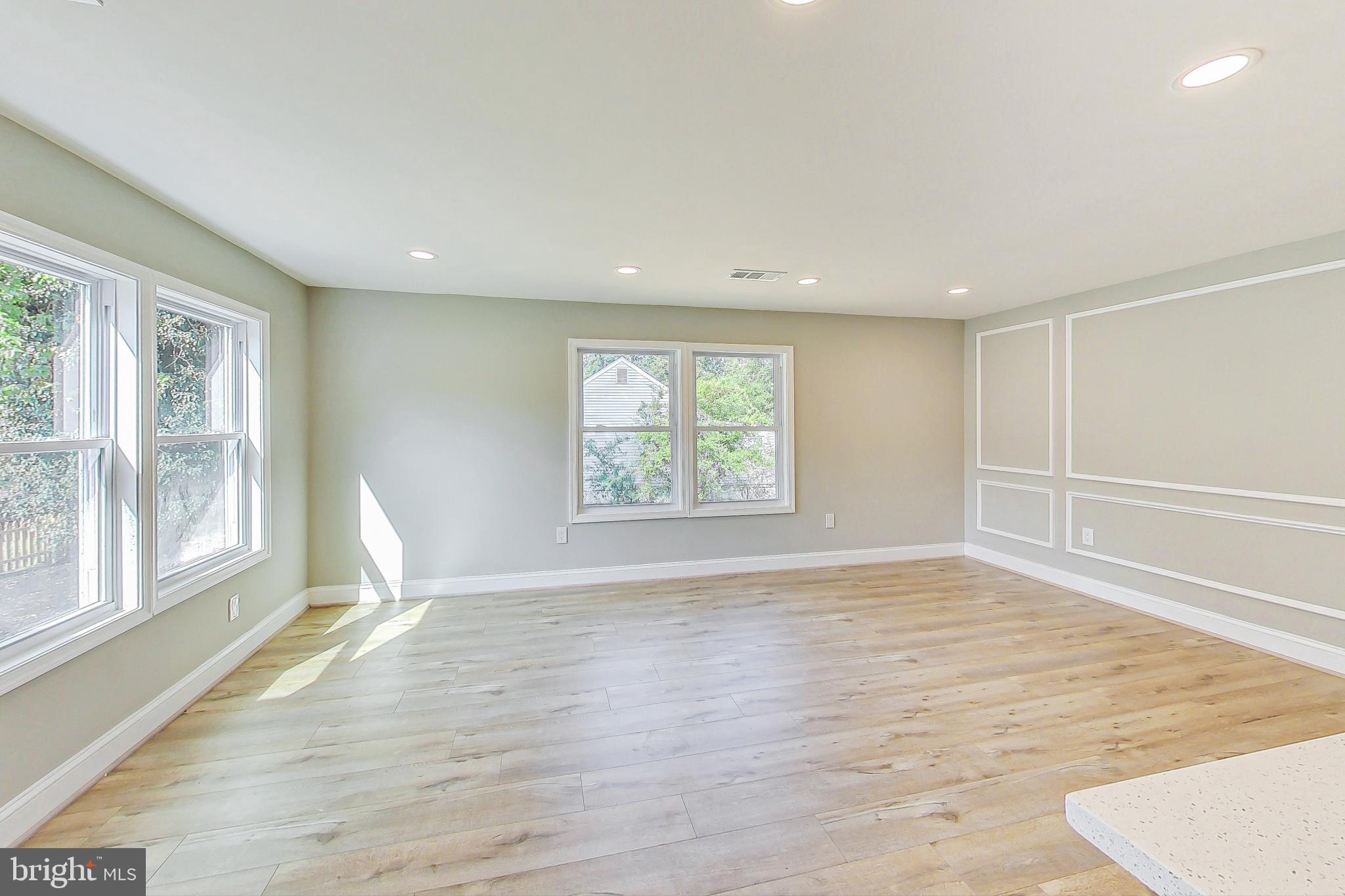 FOREST HEIGHTS - Residential