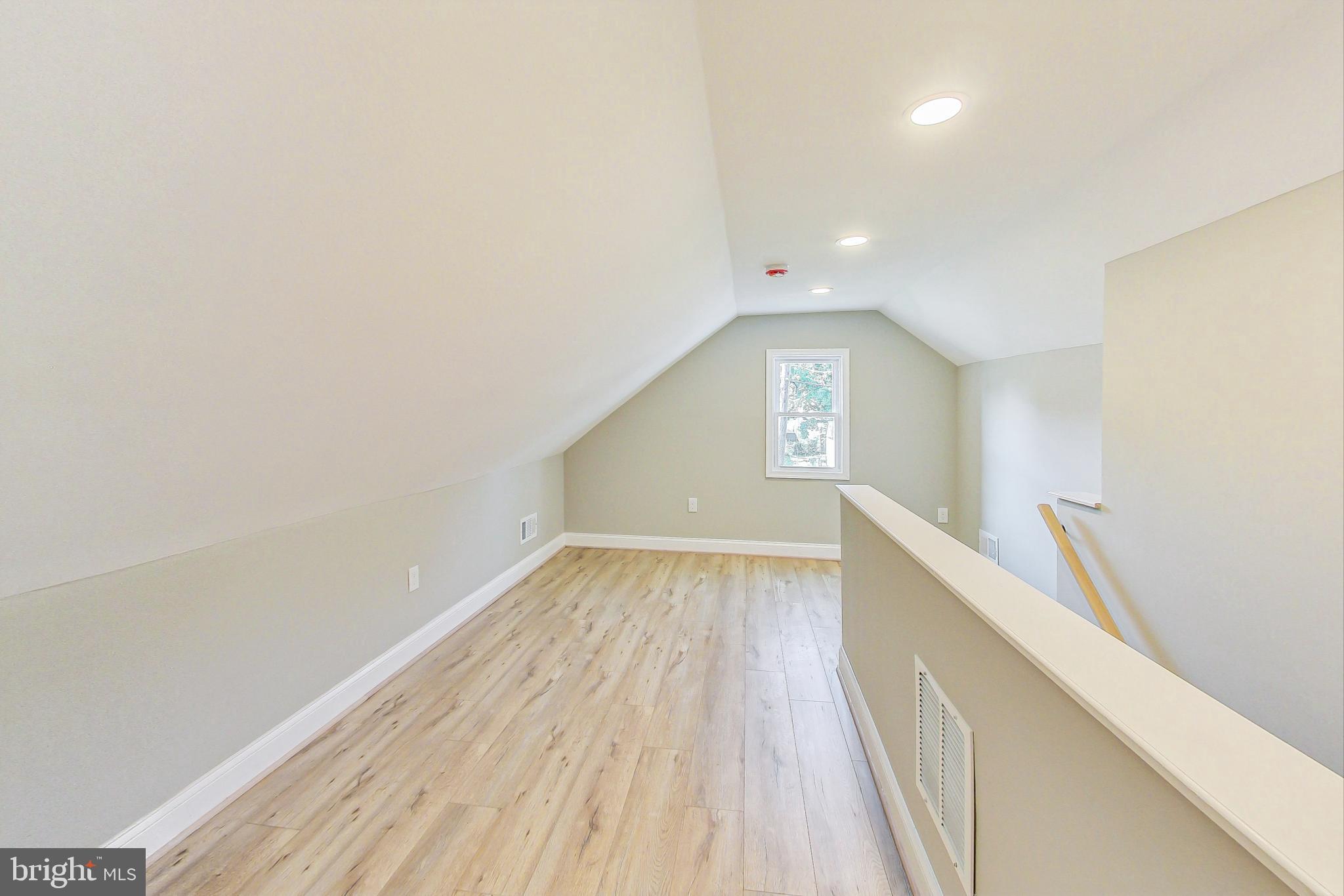 FOREST HEIGHTS - Residential