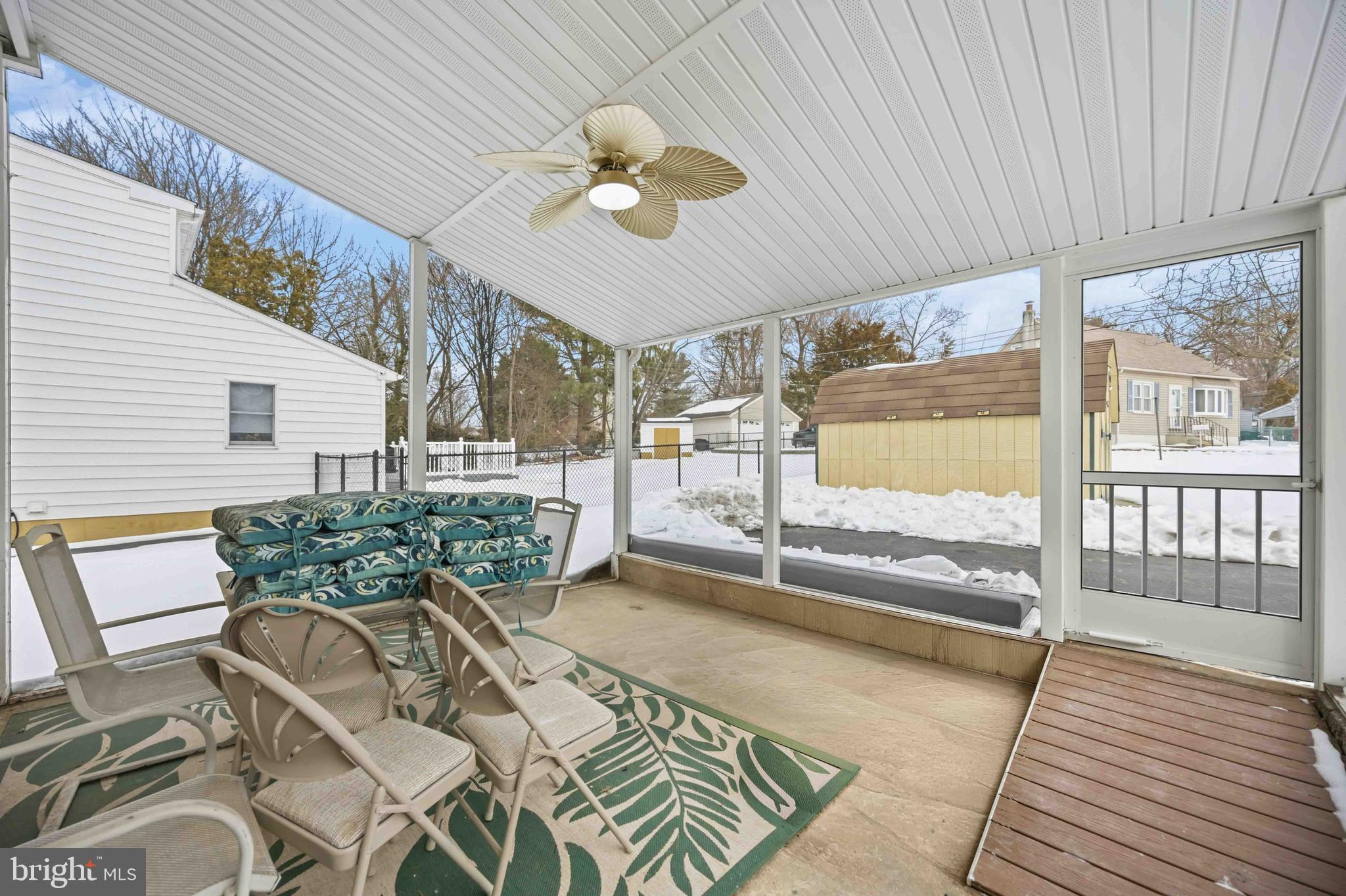 CHANDLER RUN - Residential