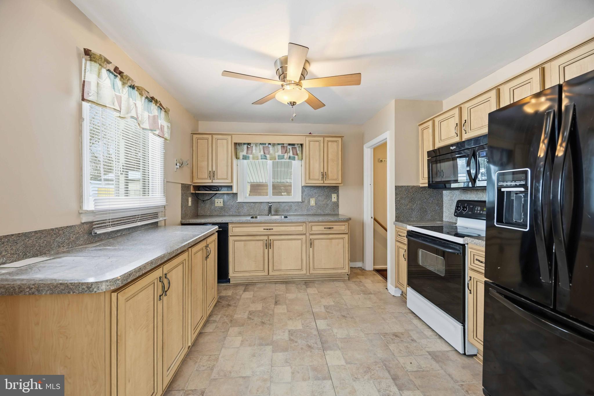 CHANDLER RUN - Residential