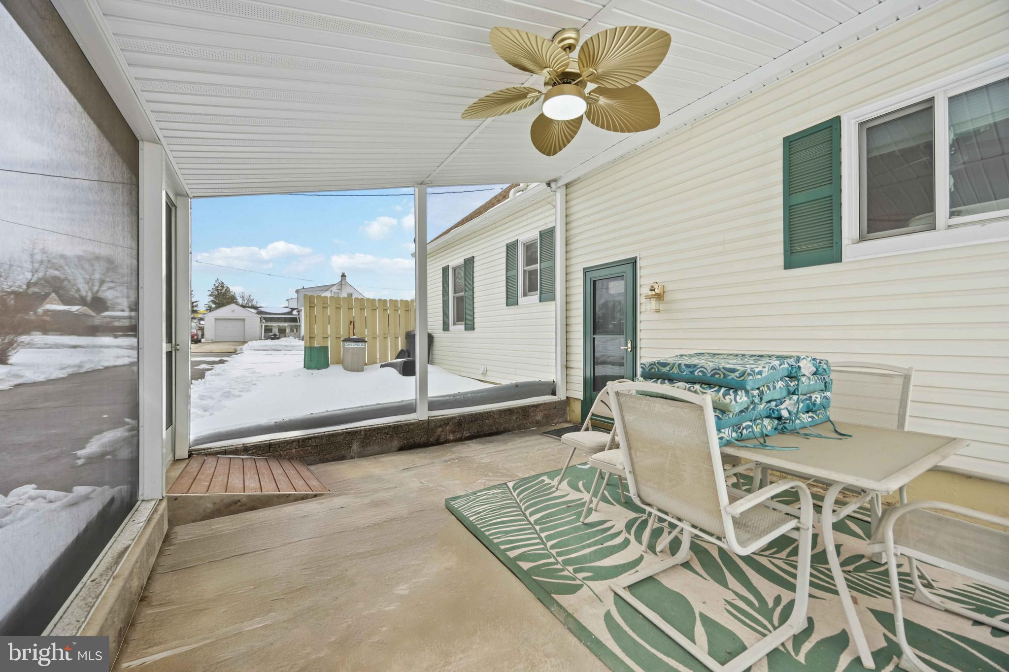 CHANDLER RUN - Residential