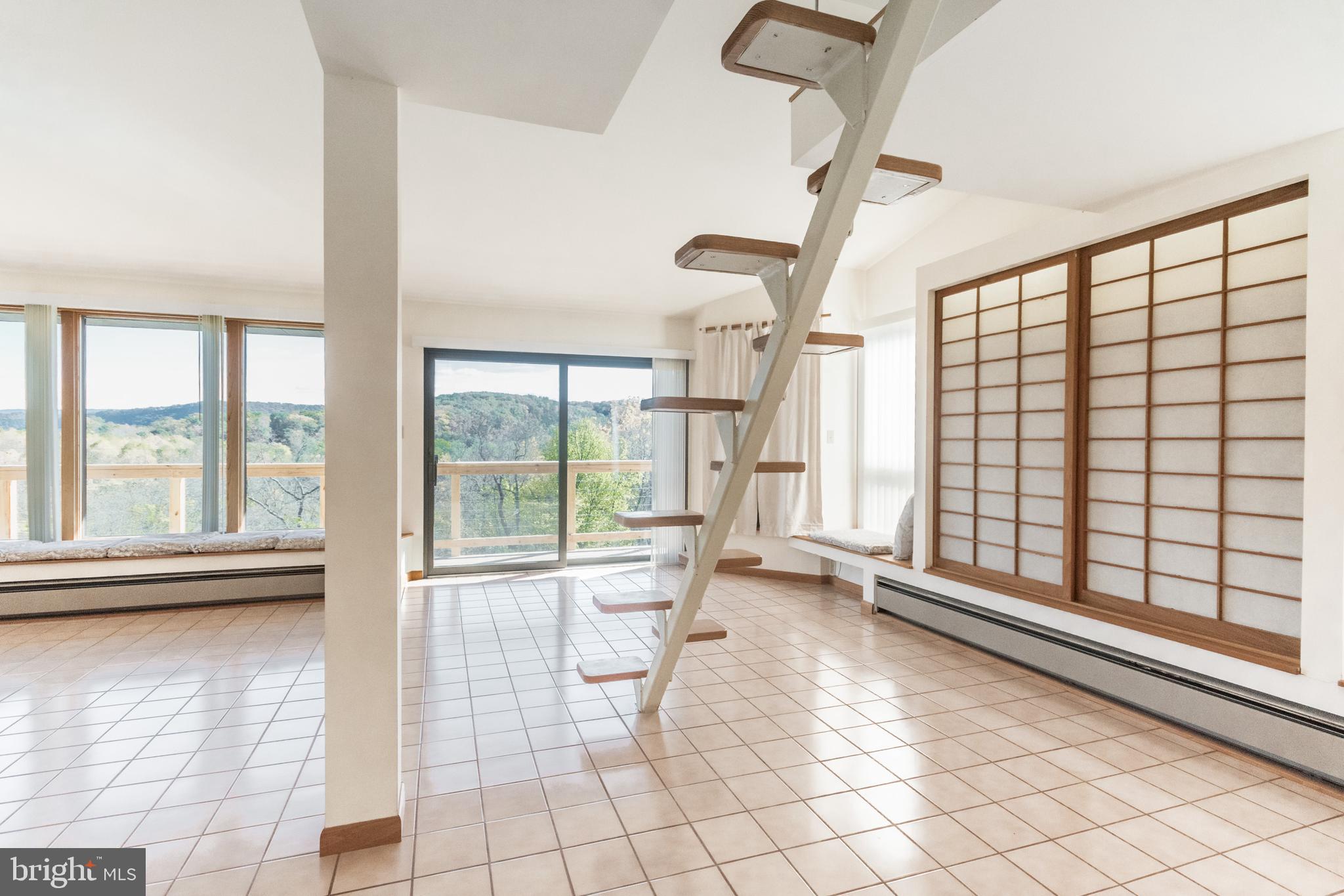 GREEN SPRING - Residential