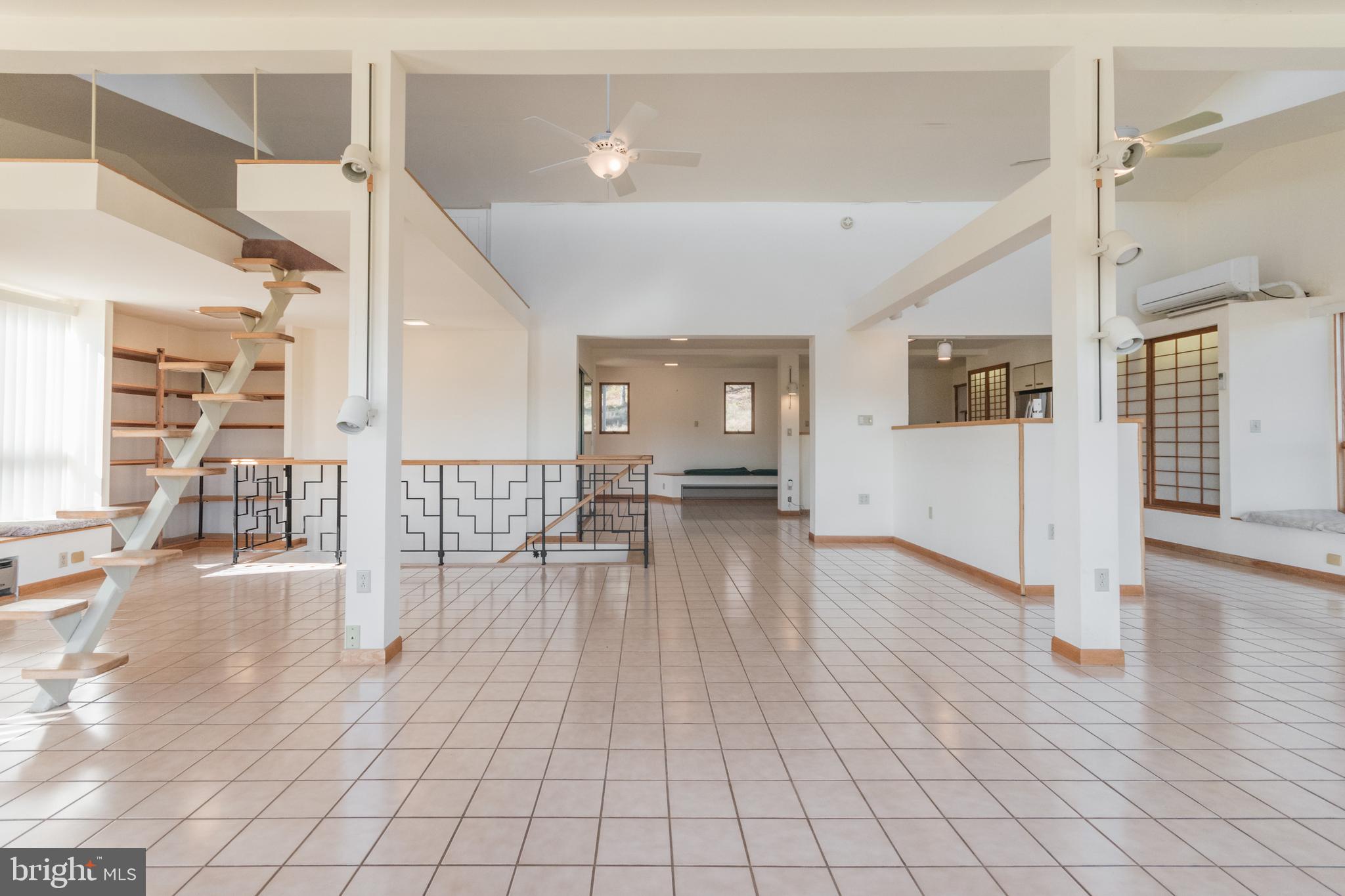 GREEN SPRING - Residential