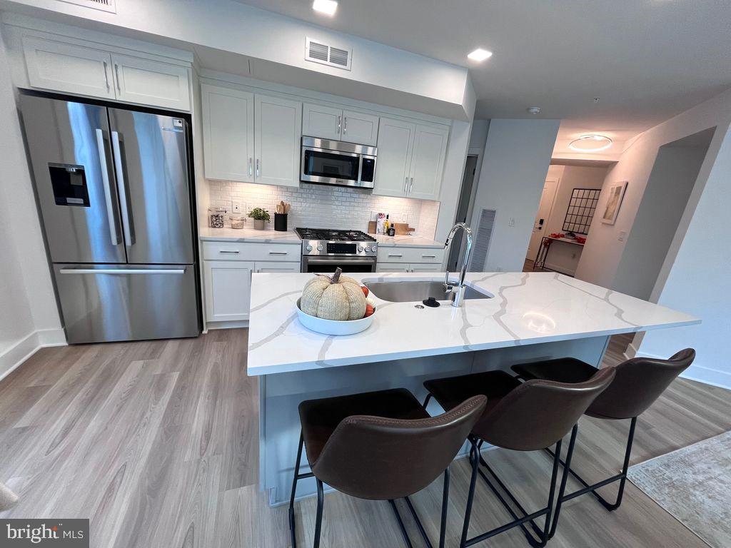 OLD TOWN ALEXANDRIA - Residential