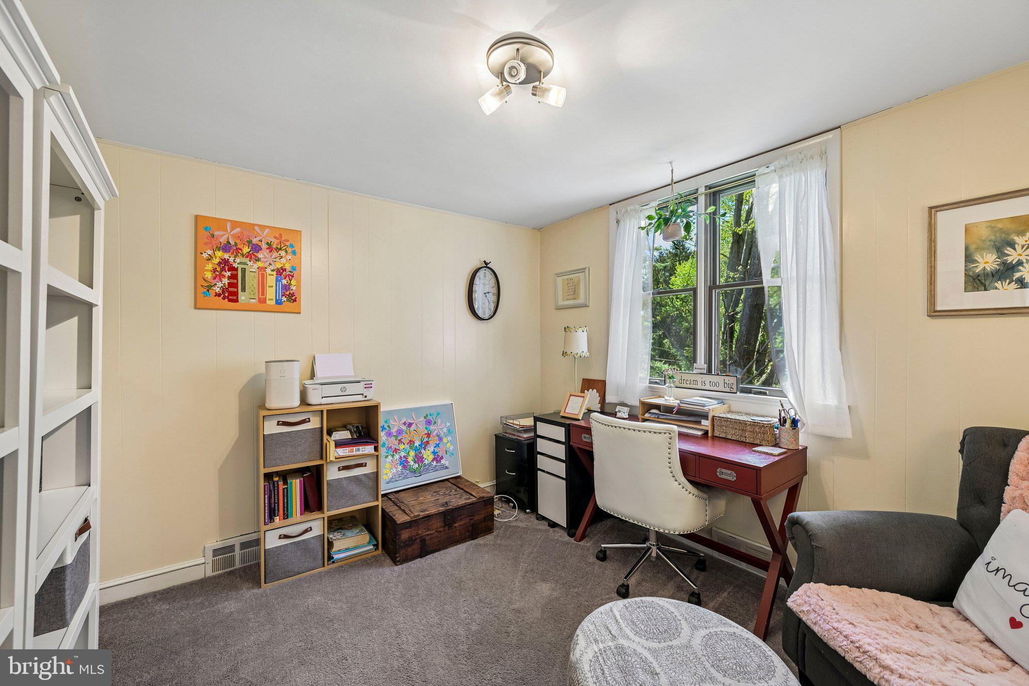 CHELTENHAM - Residential