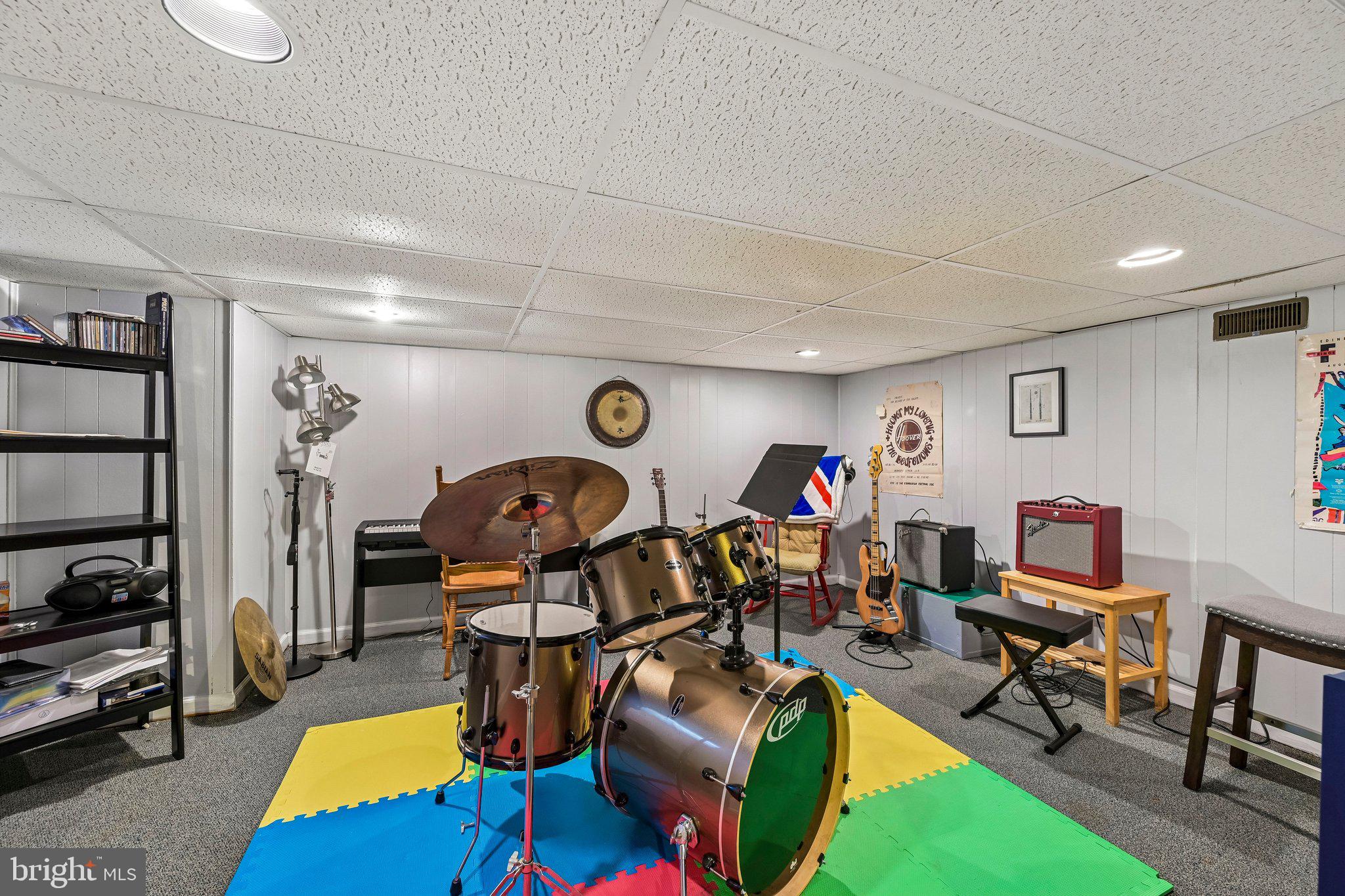 CHELTENHAM - Residential