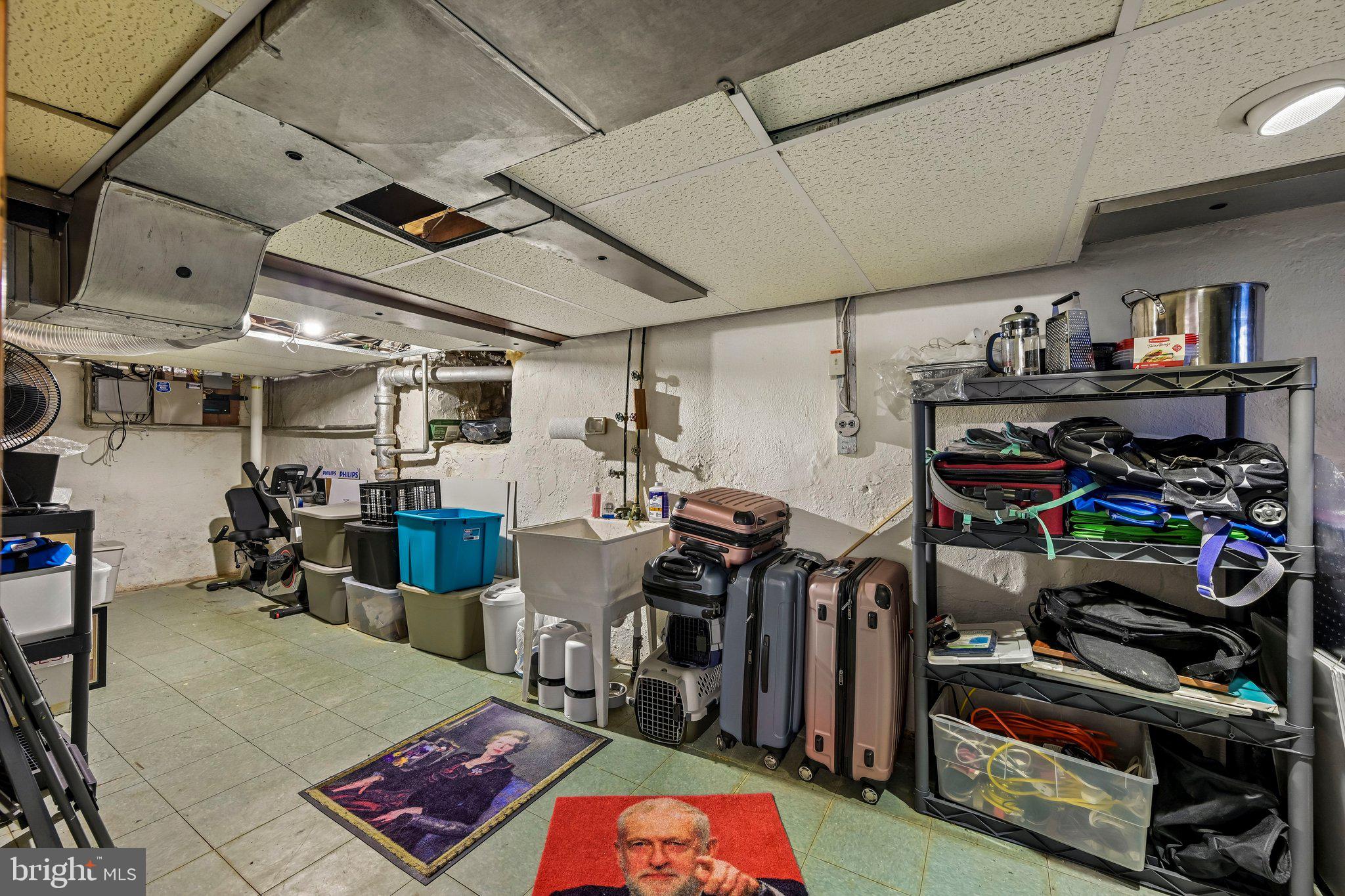 CHELTENHAM - Residential