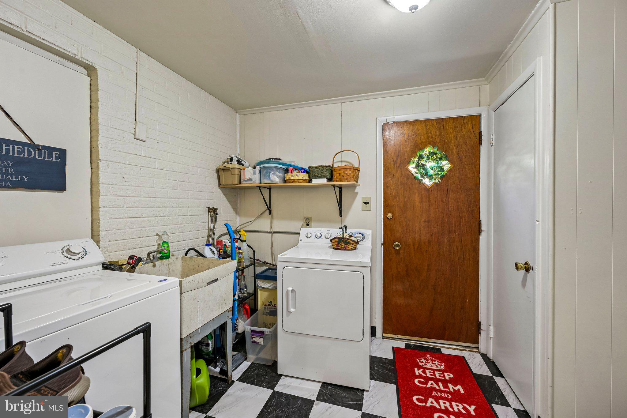 CHELTENHAM - Residential