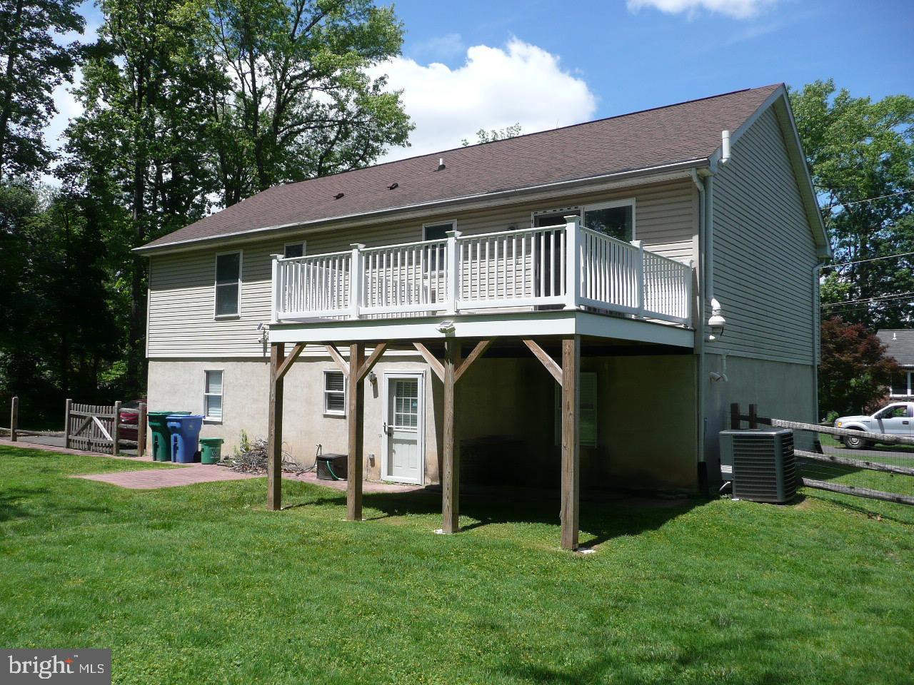 NEWPORTVILLE - Residential