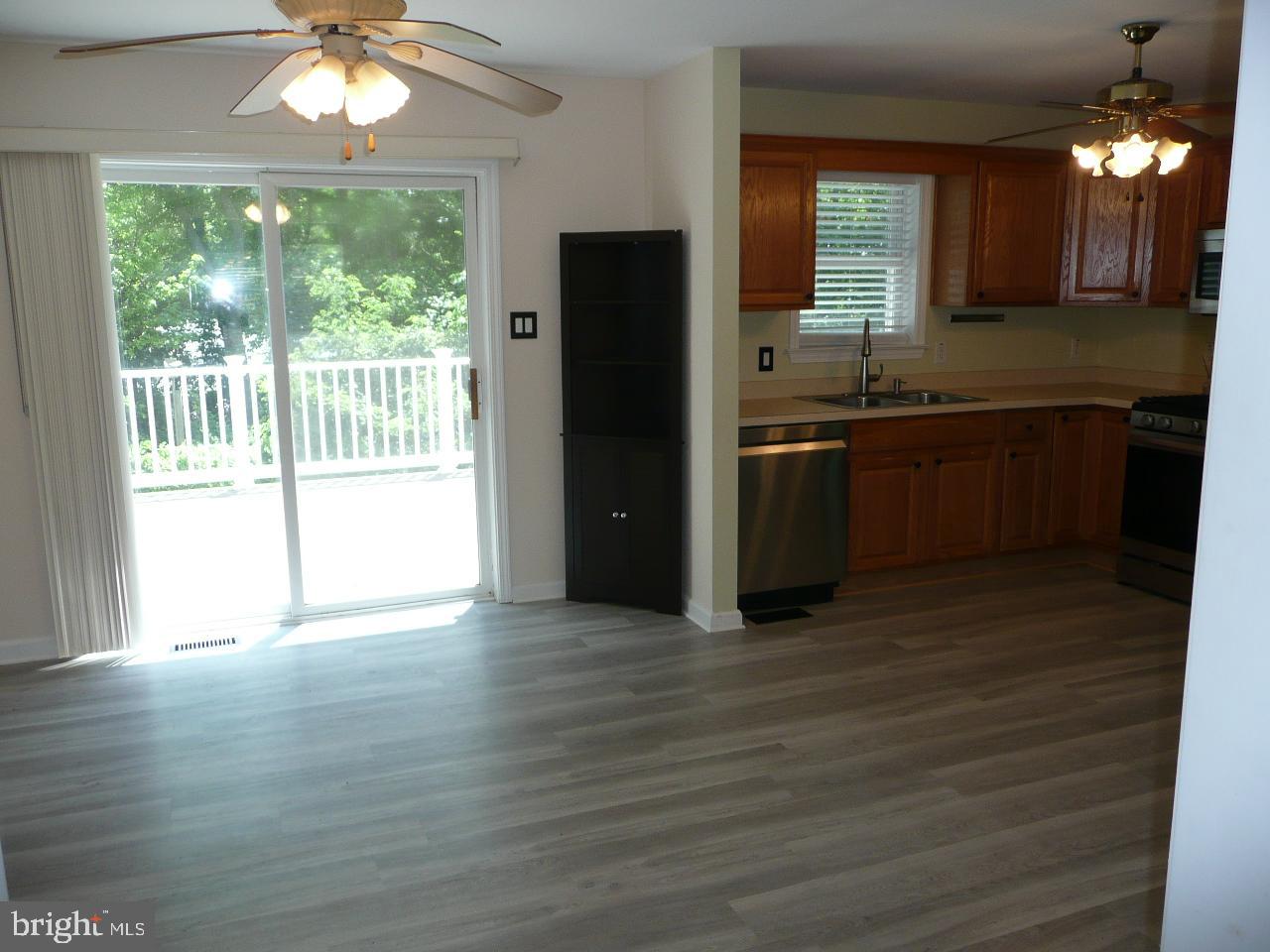 NEWPORTVILLE - Residential