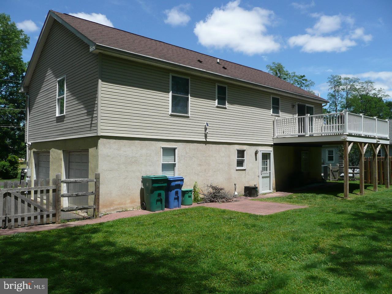 NEWPORTVILLE - Residential