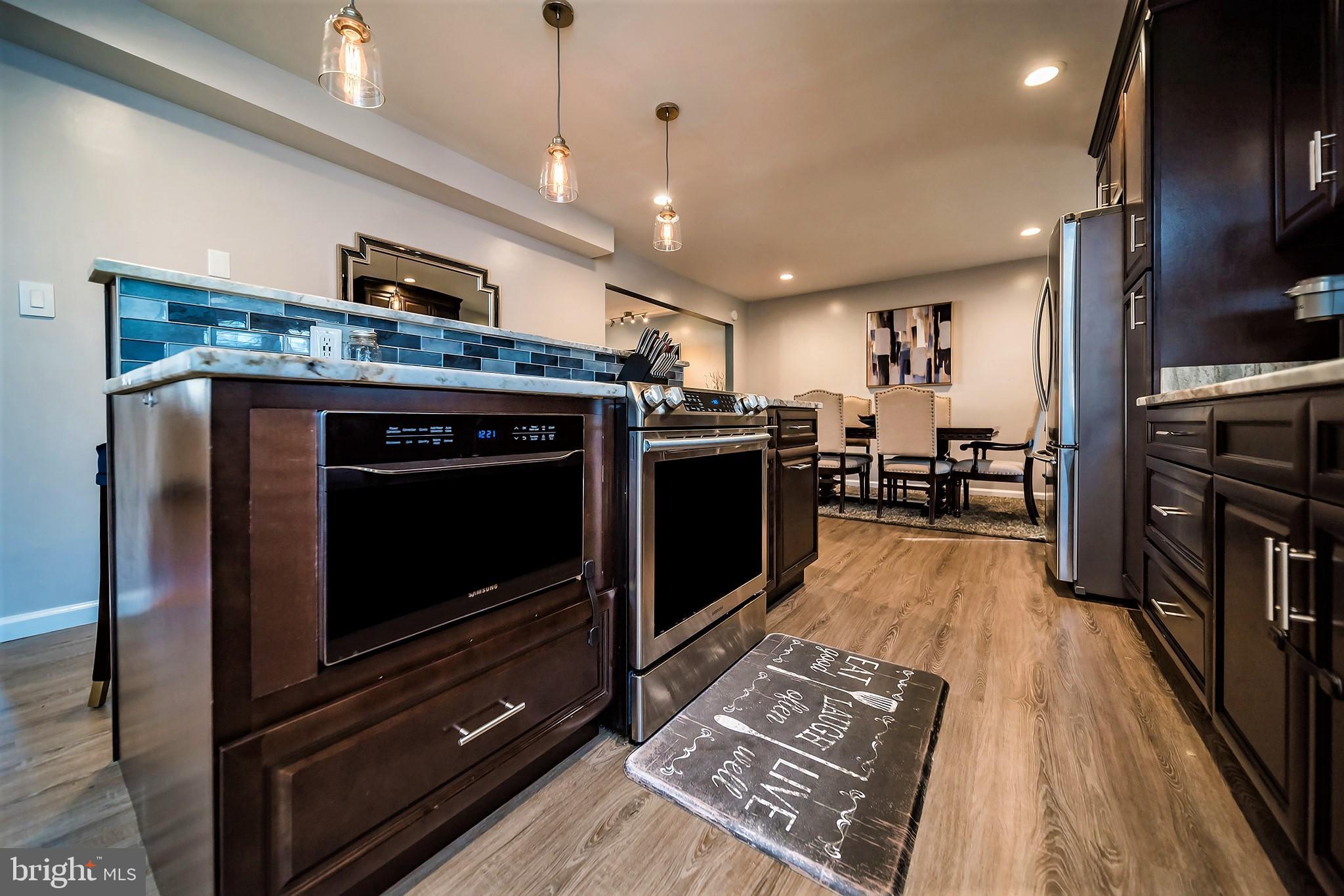 WHITE OAK VILLAGE SUB - Residential