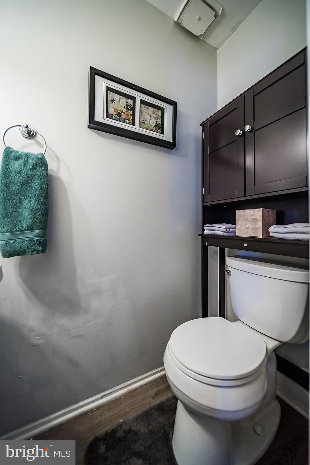 WHITE OAK VILLAGE SUB - Residential