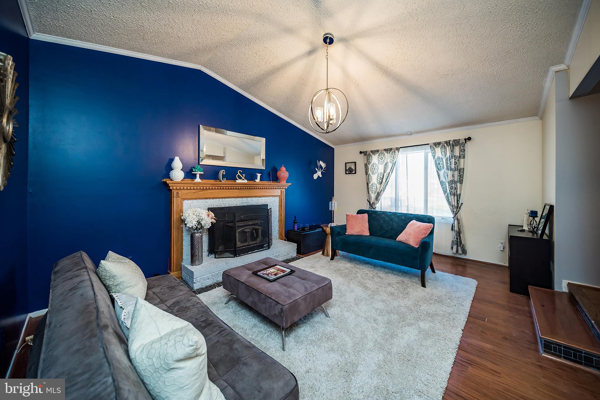 WHITE OAK VILLAGE SUB - Residential