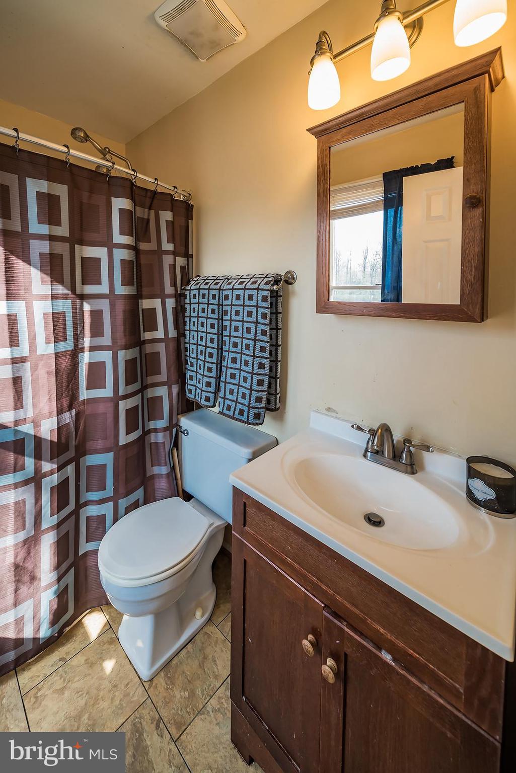 WHITE OAK VILLAGE SUB - Residential