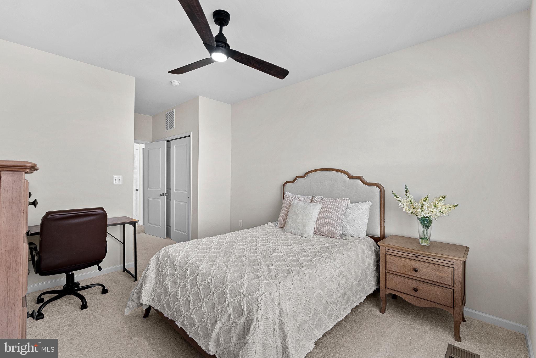 RIDGES AT LOUDOUN VALLEY - Residential