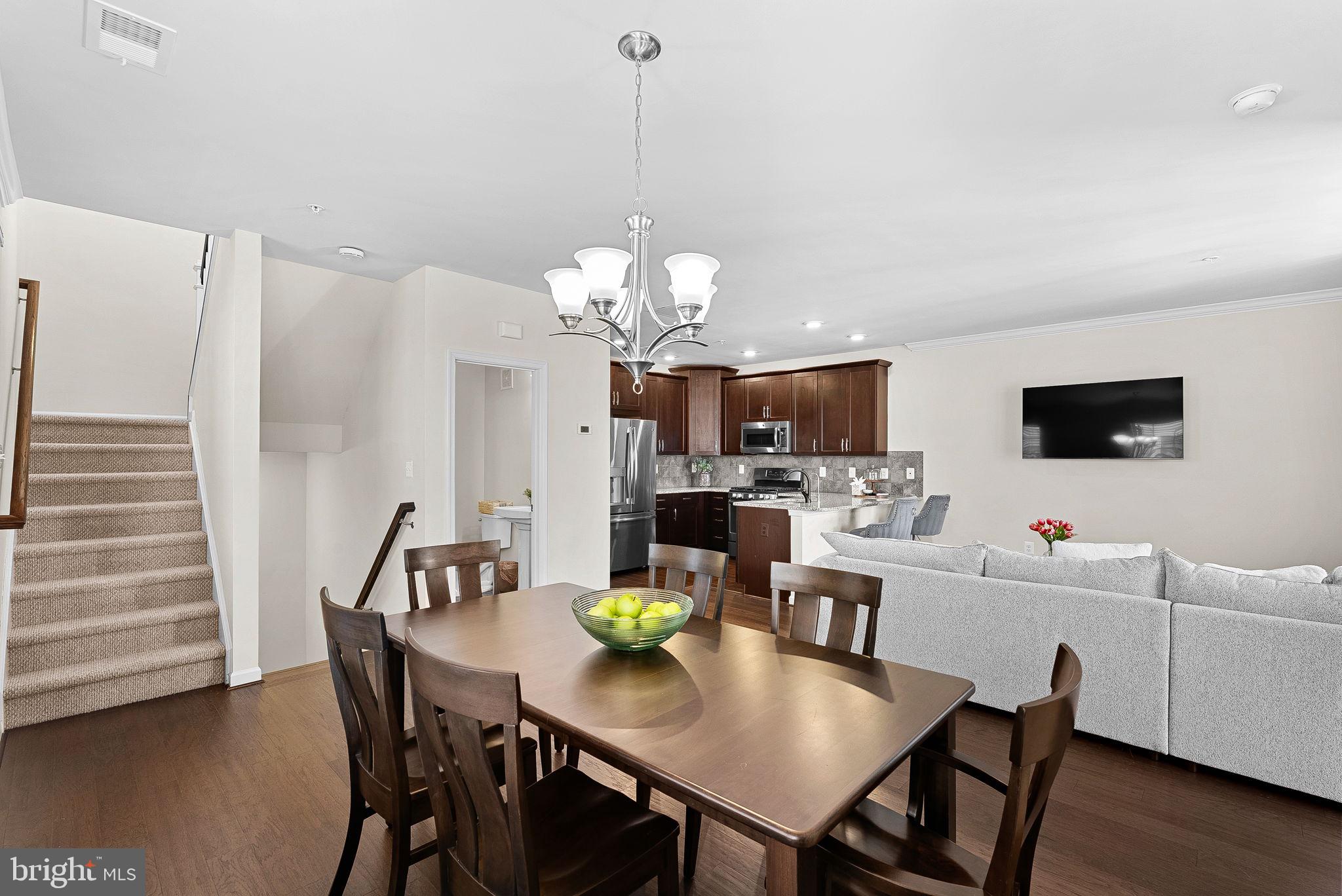 RIDGES AT LOUDOUN VALLEY - Residential