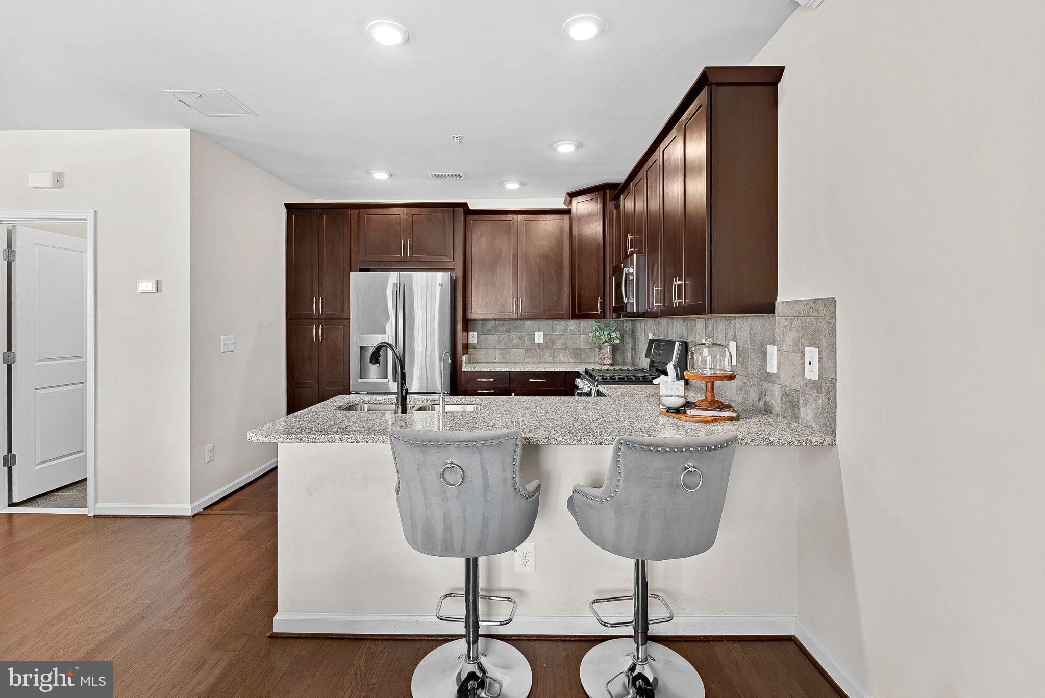 RIDGES AT LOUDOUN VALLEY - Residential