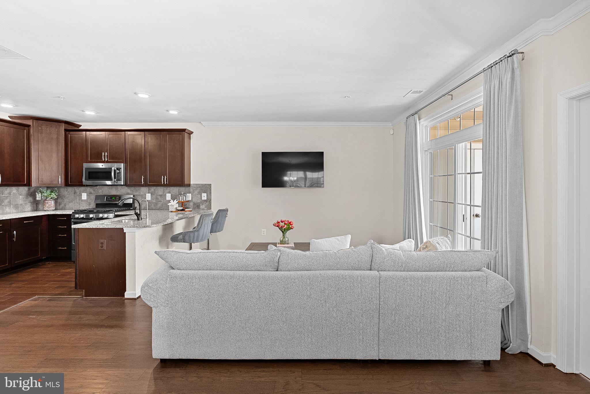 RIDGES AT LOUDOUN VALLEY - Residential