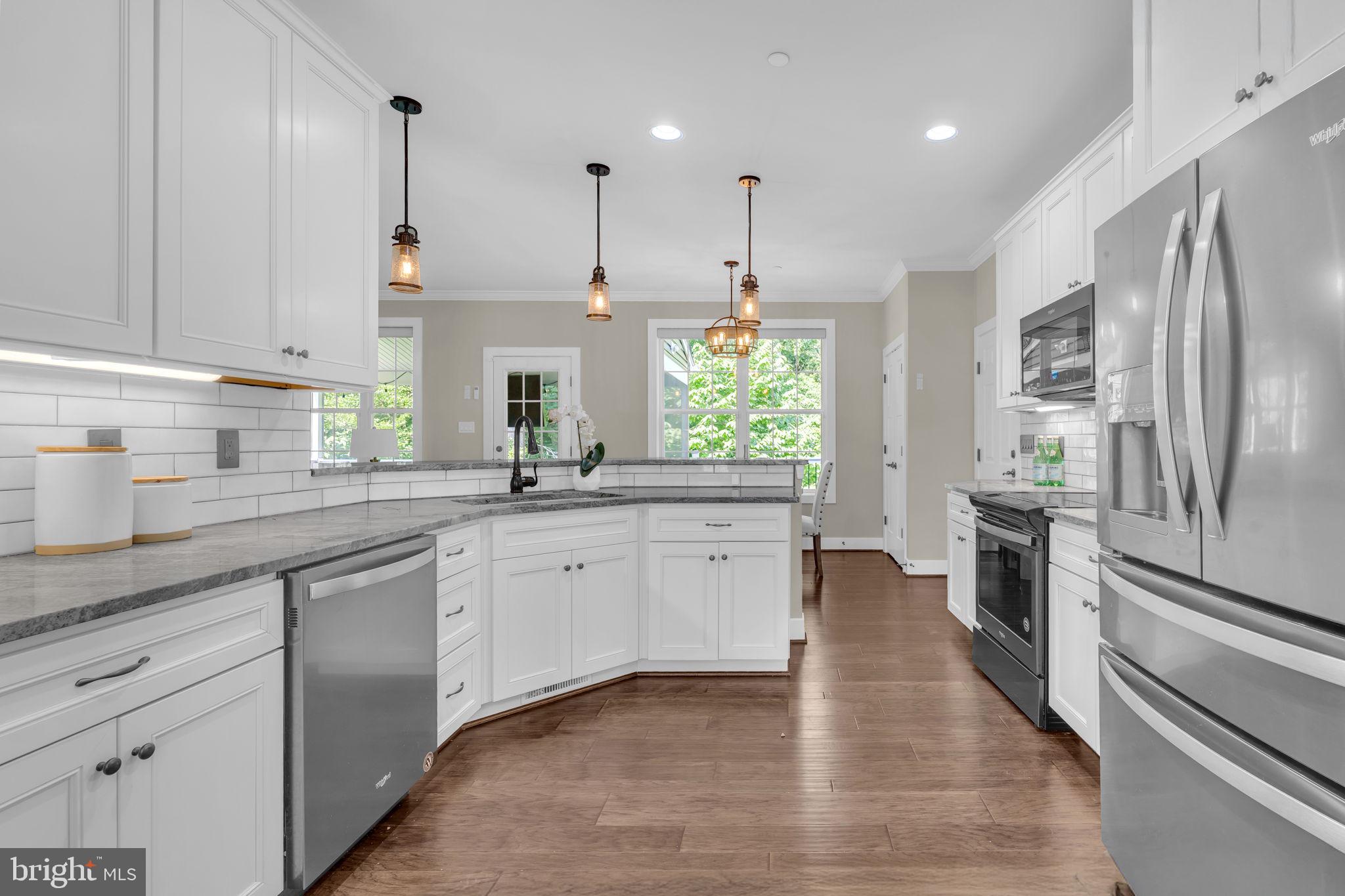 9192 MIMOSA DRIVE