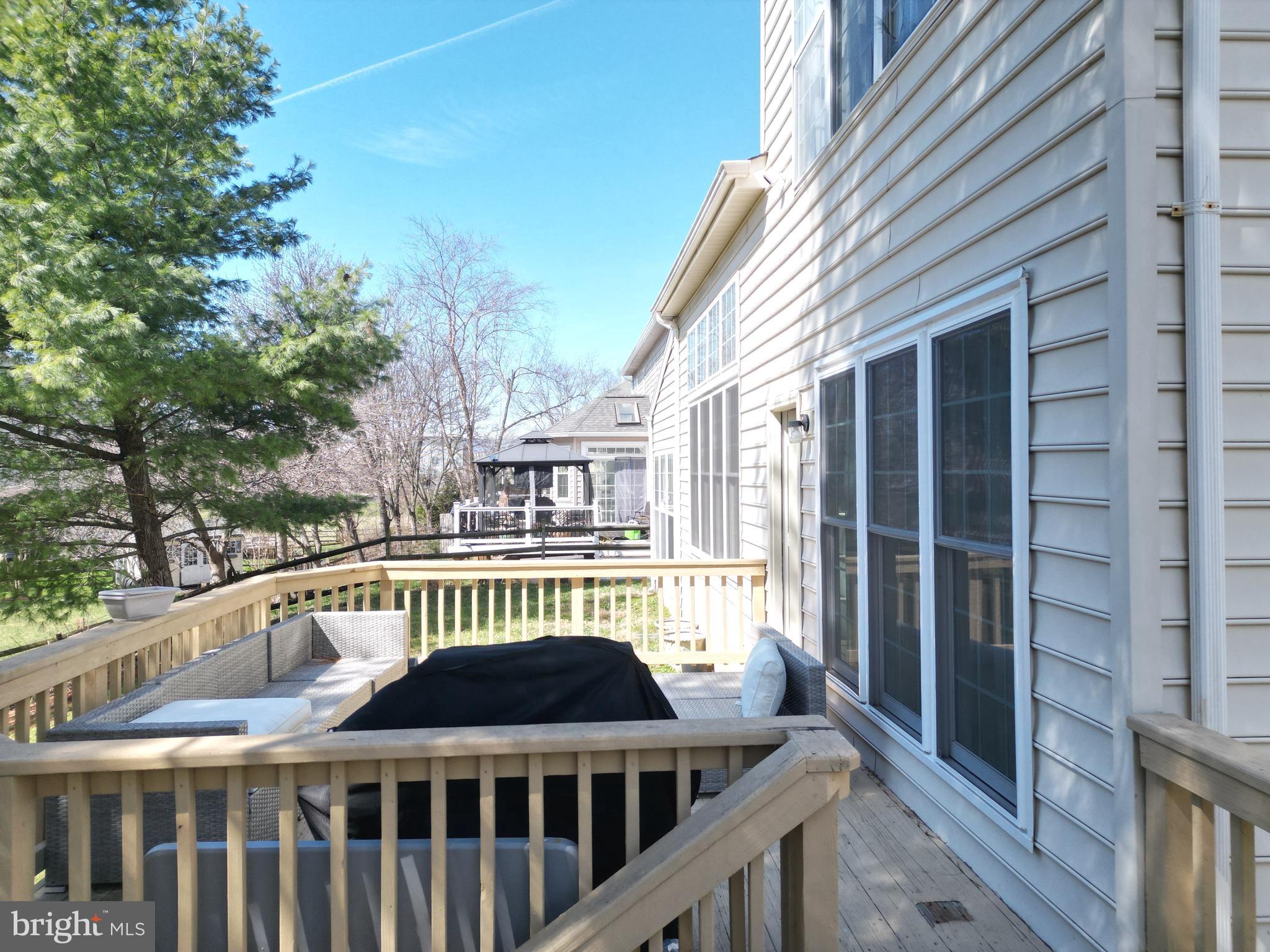 DEARBOUGHT - Residential