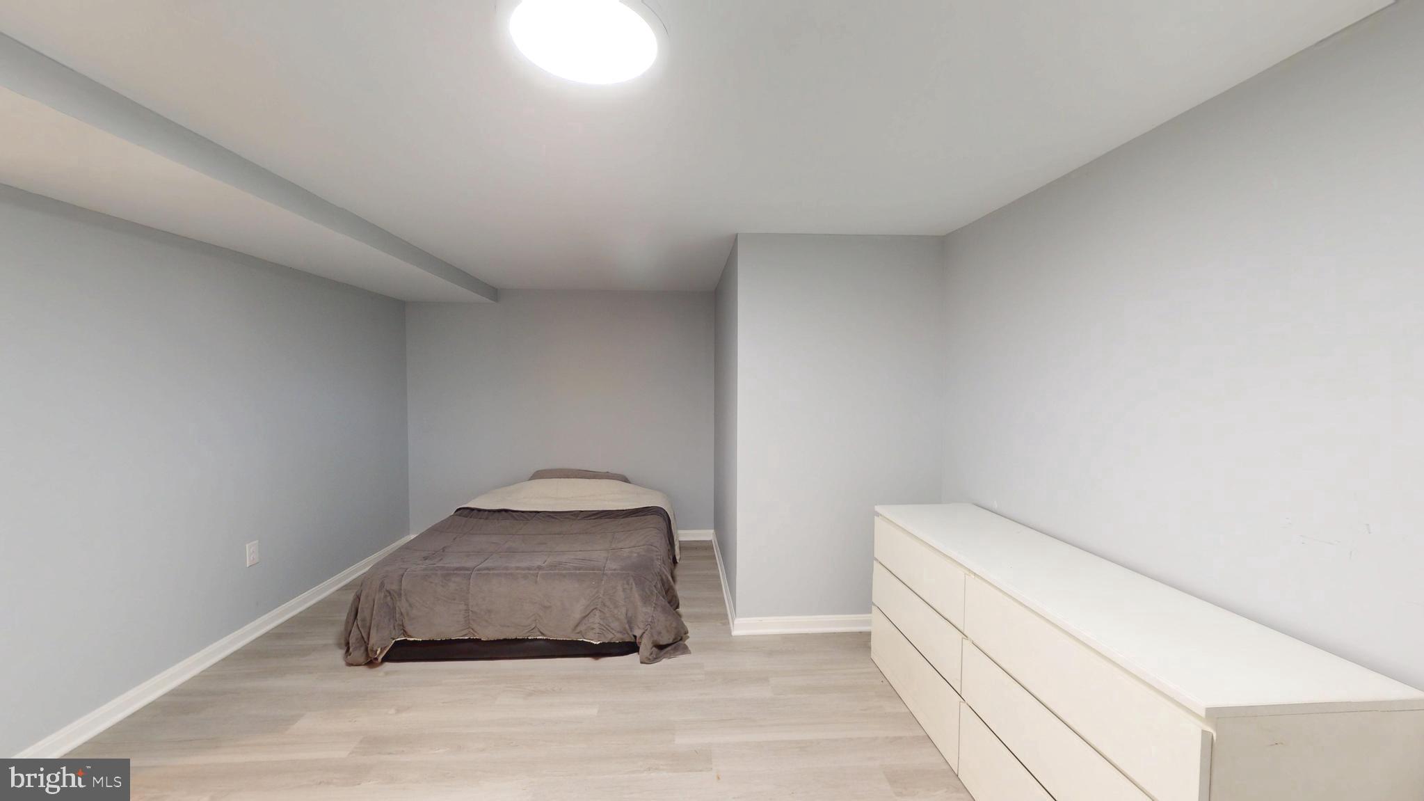 DEARBOUGHT - Residential