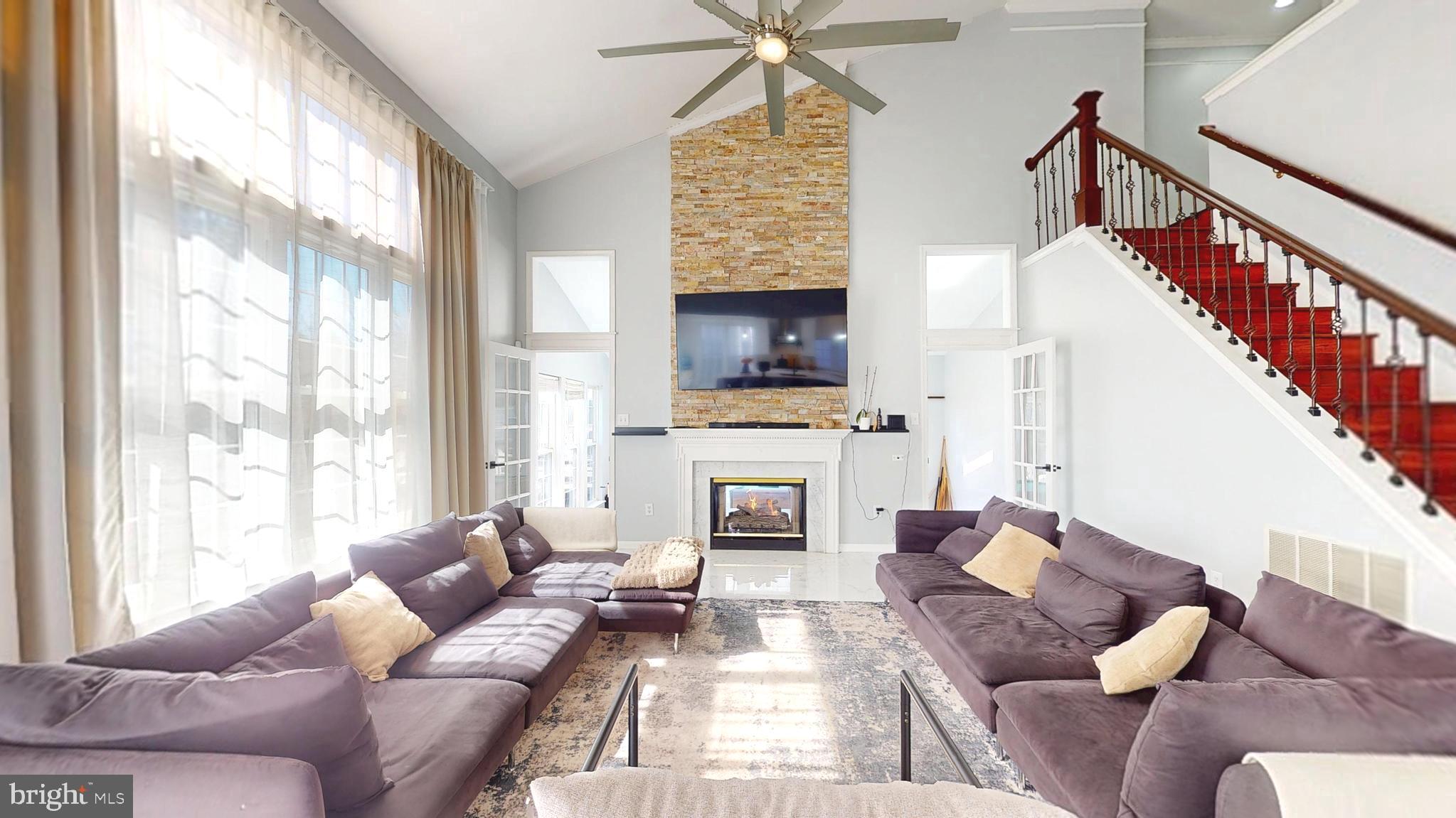 DEARBOUGHT - Residential