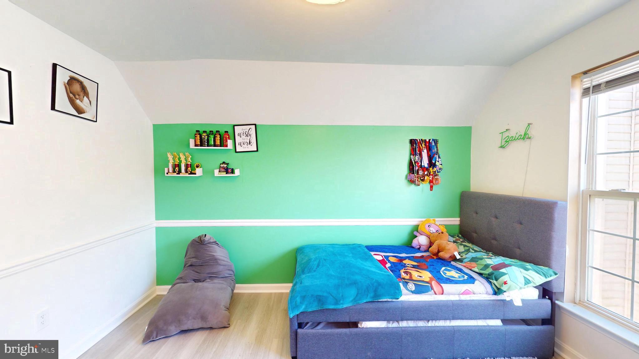 DEARBOUGHT - Residential