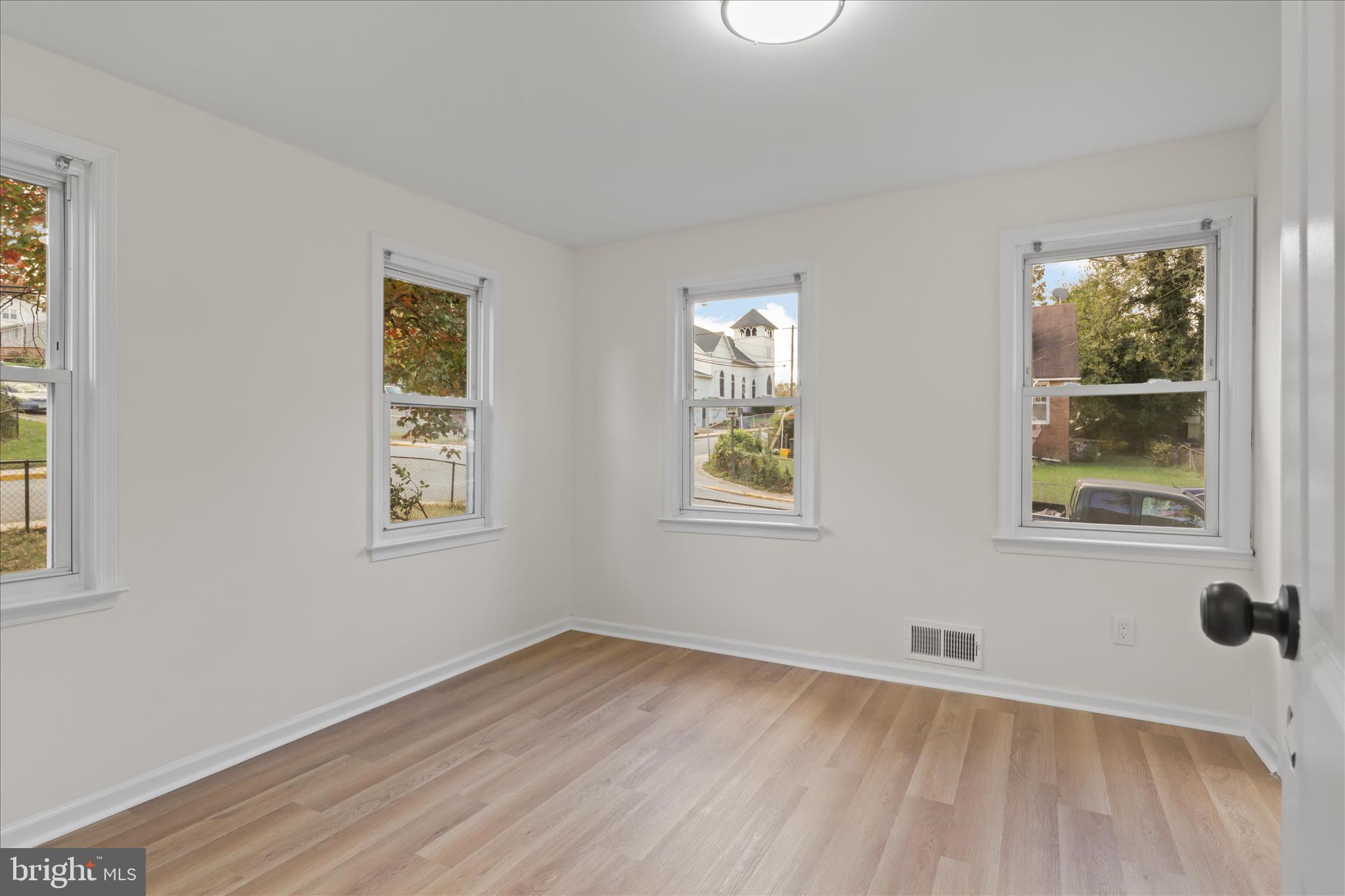 SEAT PLEASANT HEIGHTS - Residential