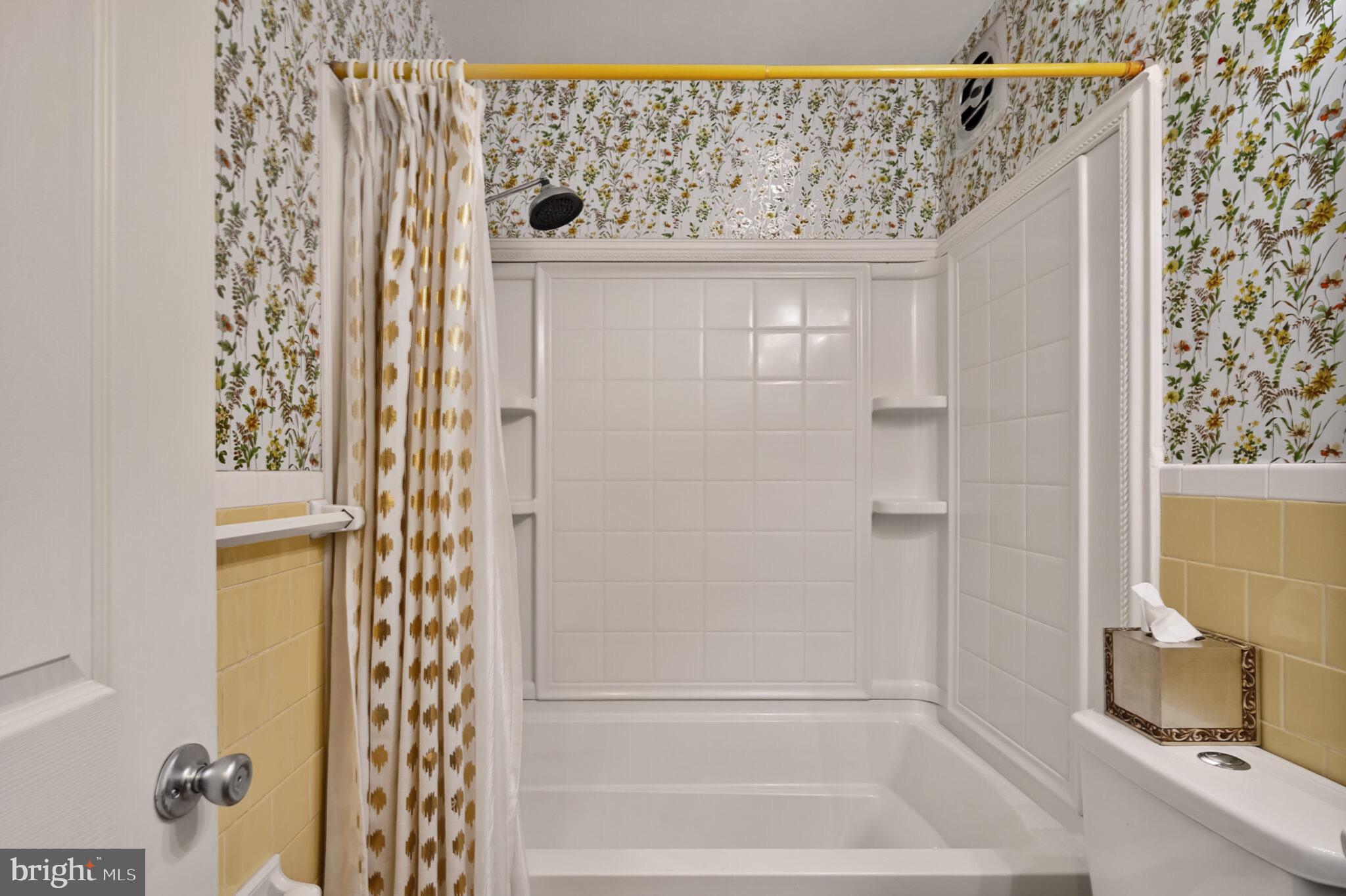 GOOD LUCK ESTATES - Residential