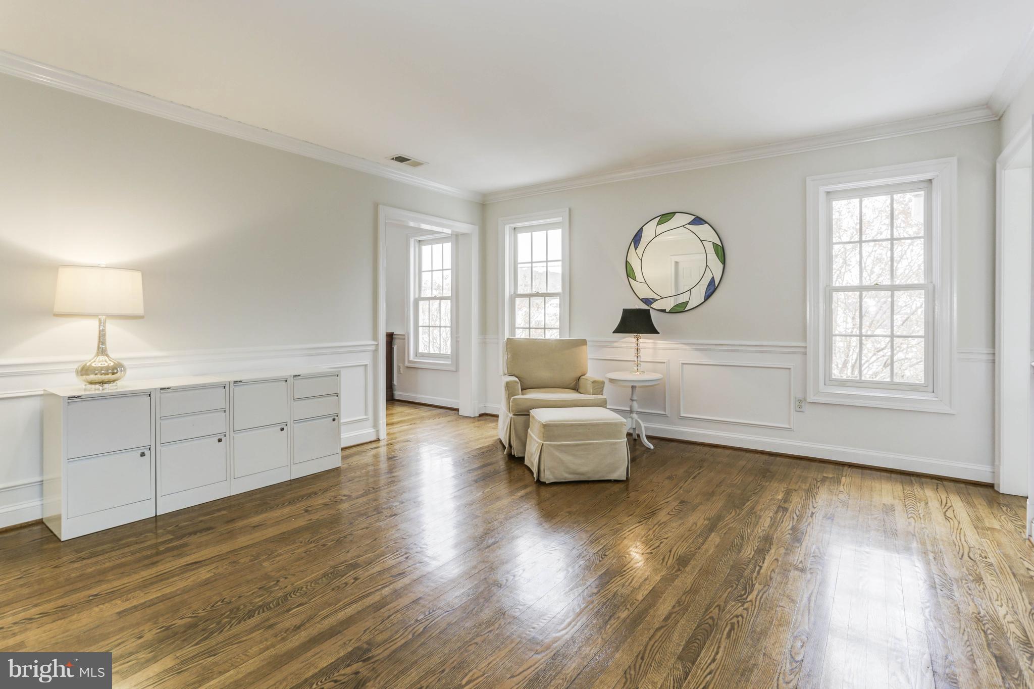 MCAULEY PARK - Residential