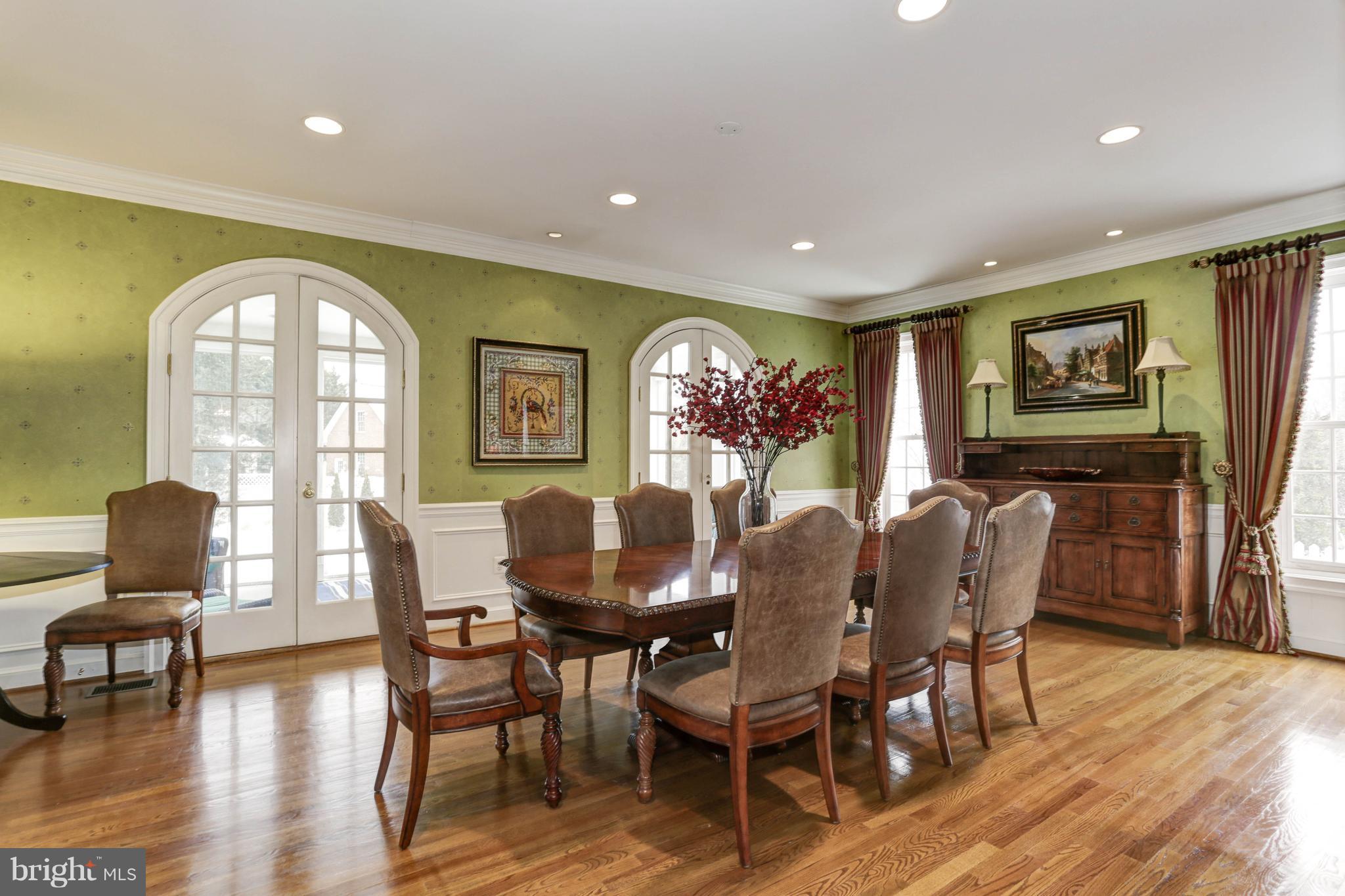 MCAULEY PARK - Residential