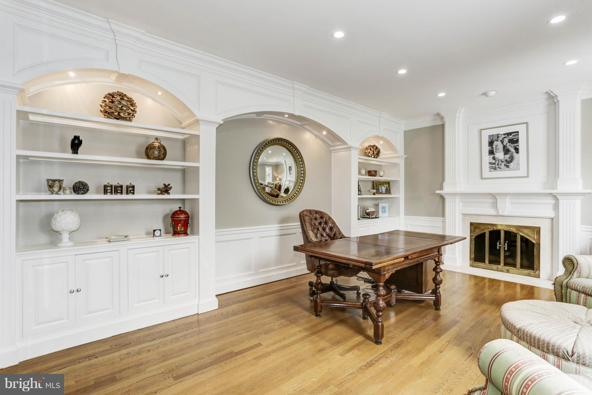 MCAULEY PARK - Residential