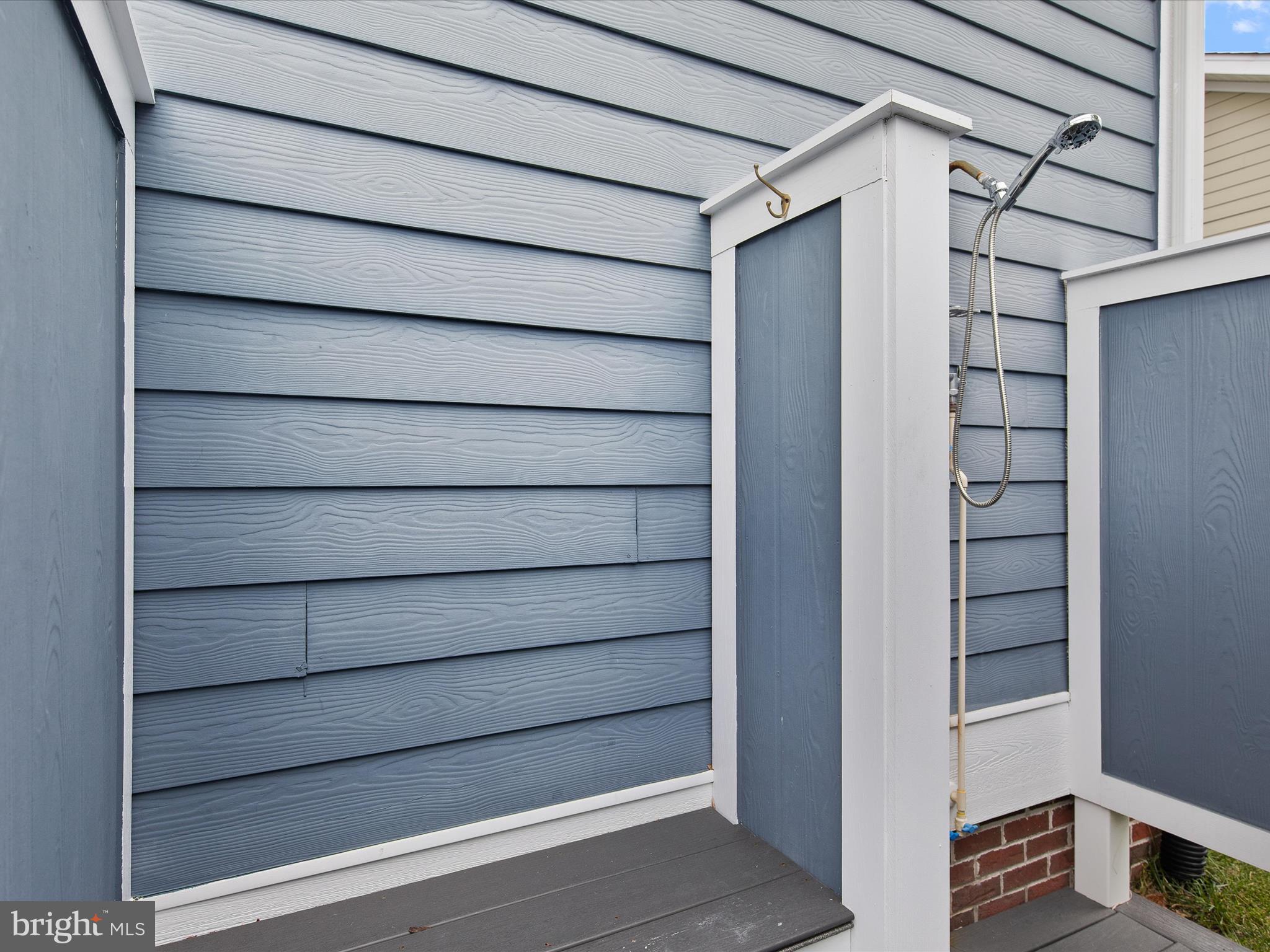 BAYSIDE - Residential