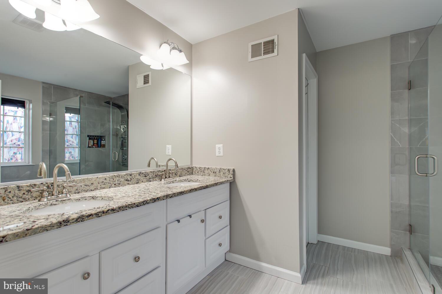 BRIGHTON PLACE - Residential