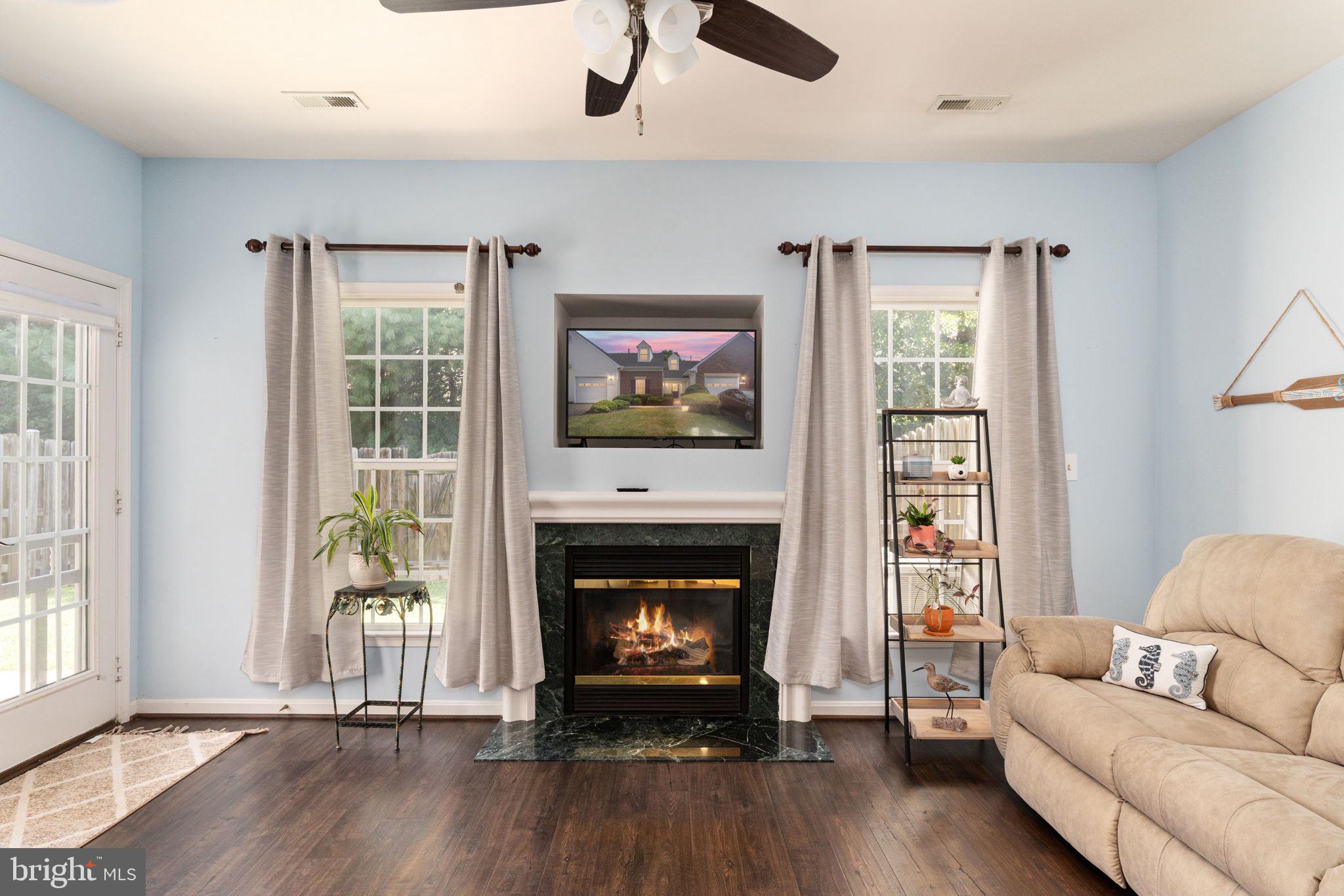 SALEM FIELDS - Residential