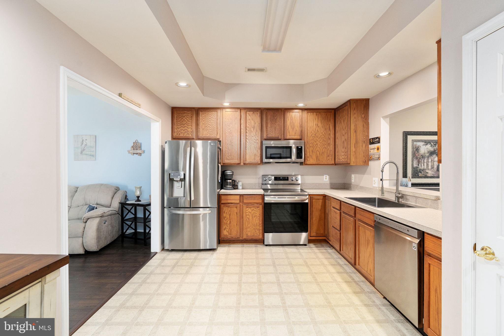 SALEM FIELDS - Residential