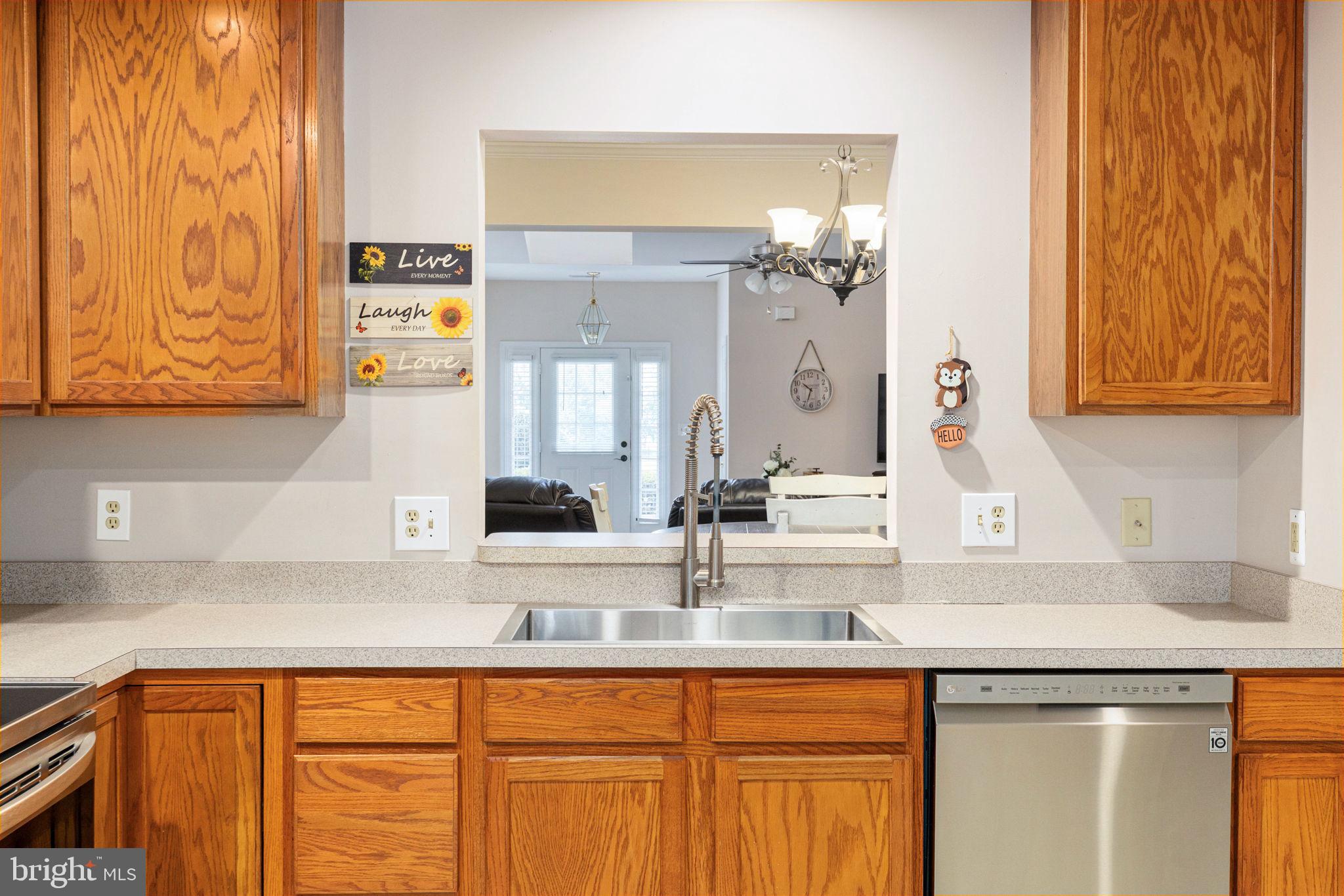 SALEM FIELDS - Residential