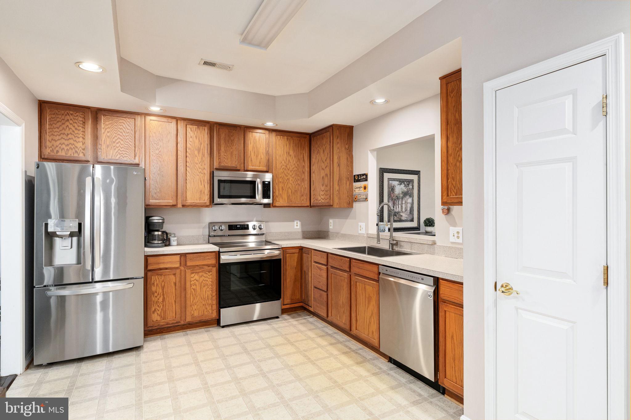 SALEM FIELDS - Residential