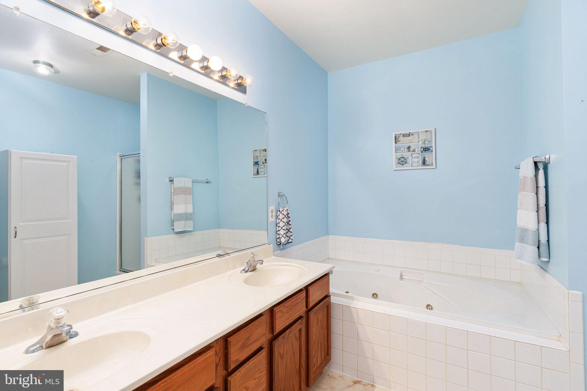 SALEM FIELDS - Residential