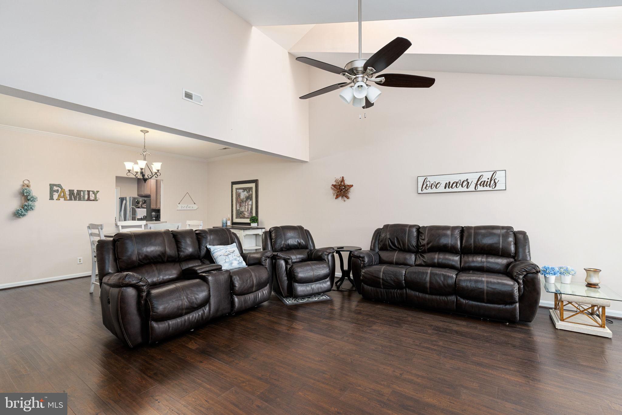 SALEM FIELDS - Residential