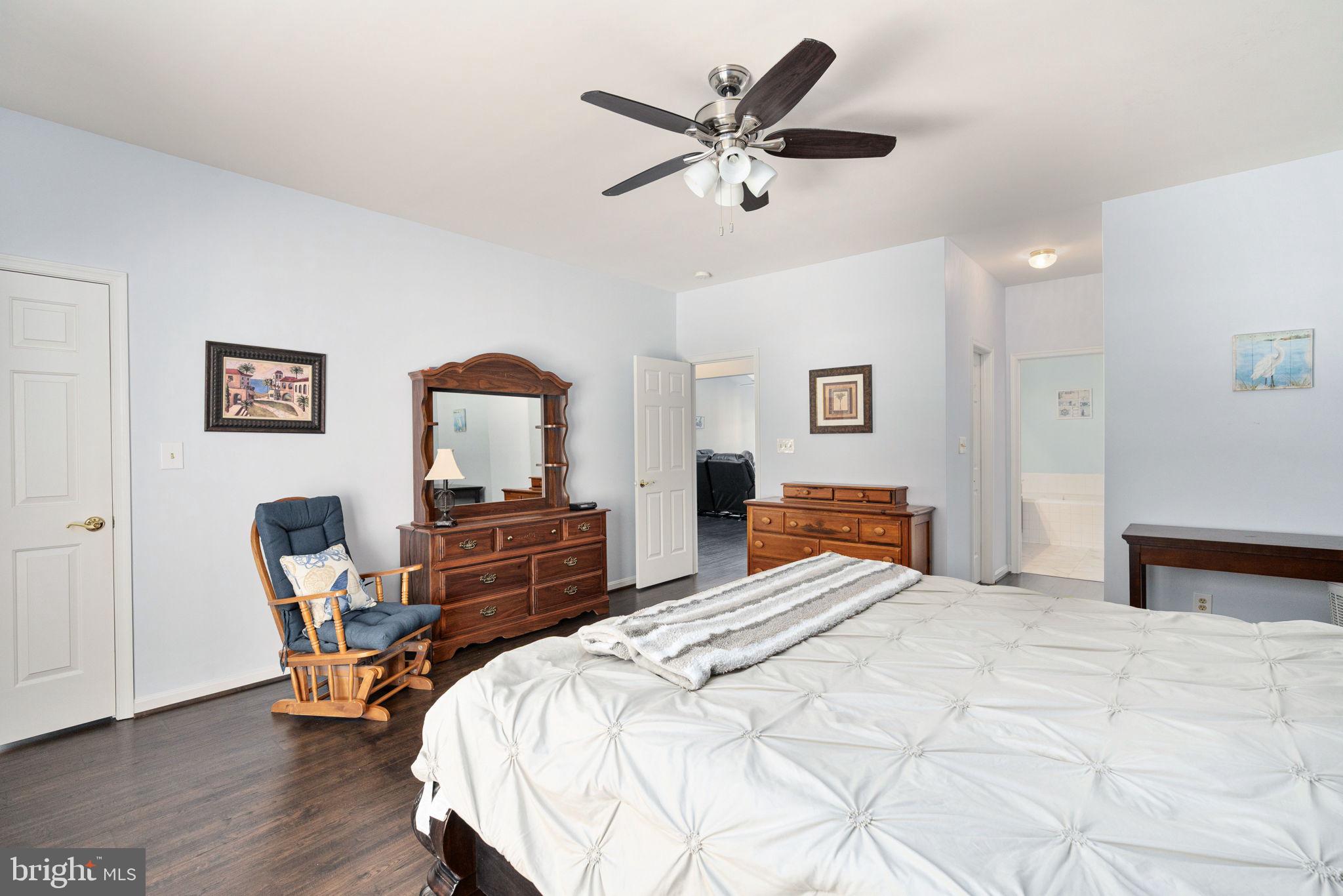 SALEM FIELDS - Residential