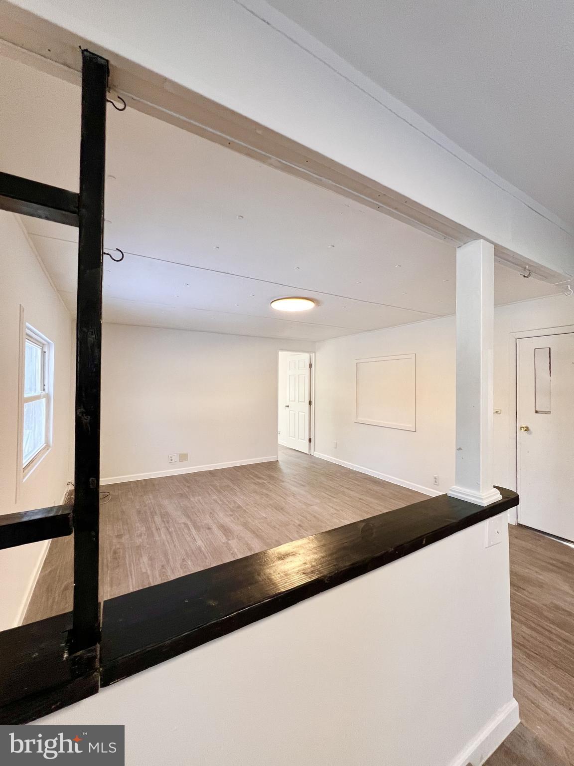 PINE MANOR MHP - Residential