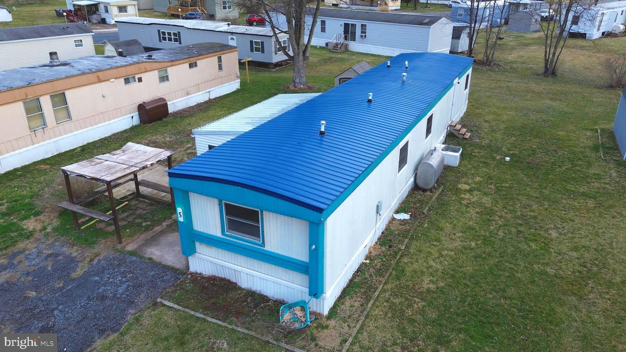 PINE MANOR MHP - Residential