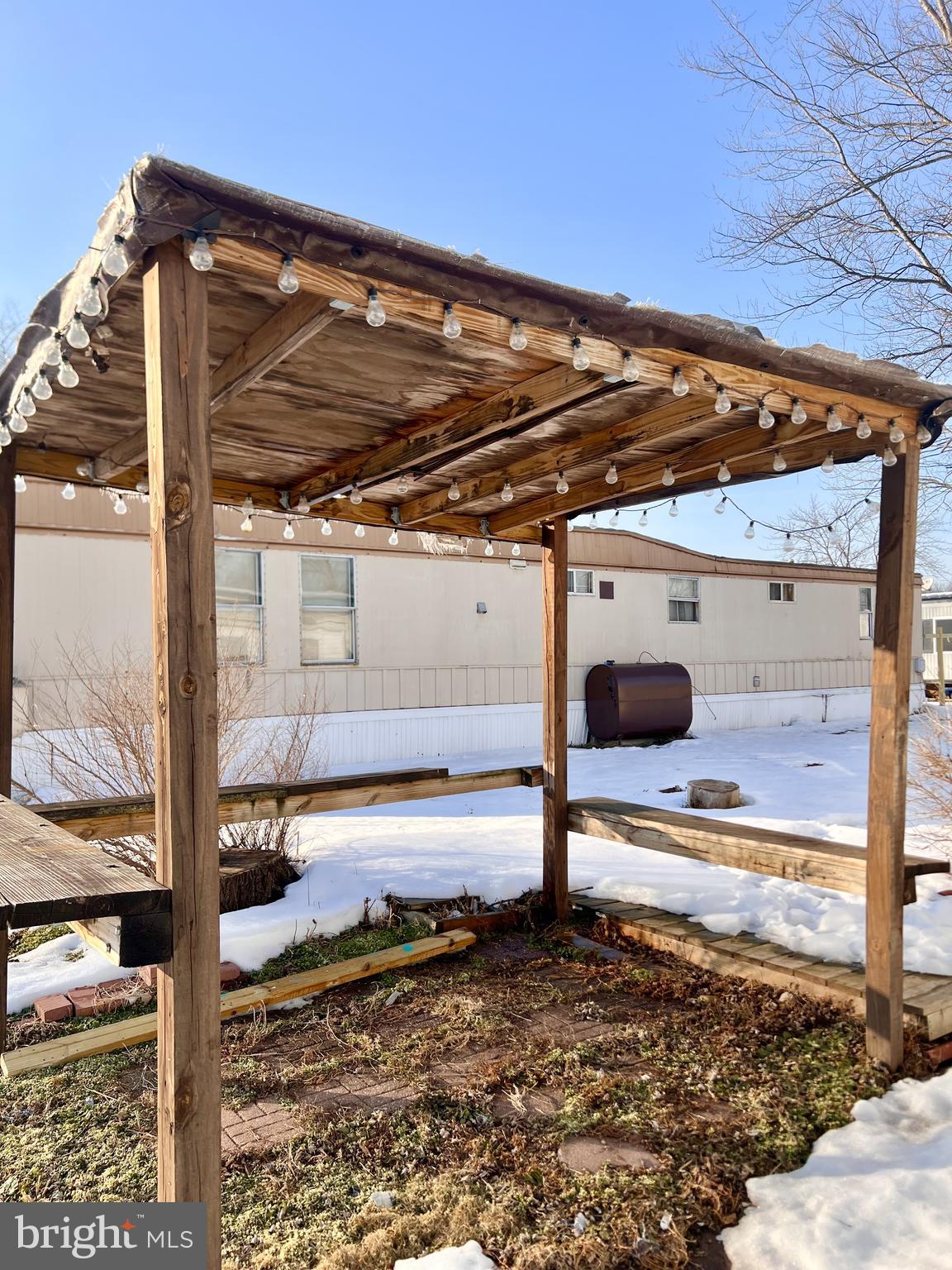 PINE MANOR MHP - Residential