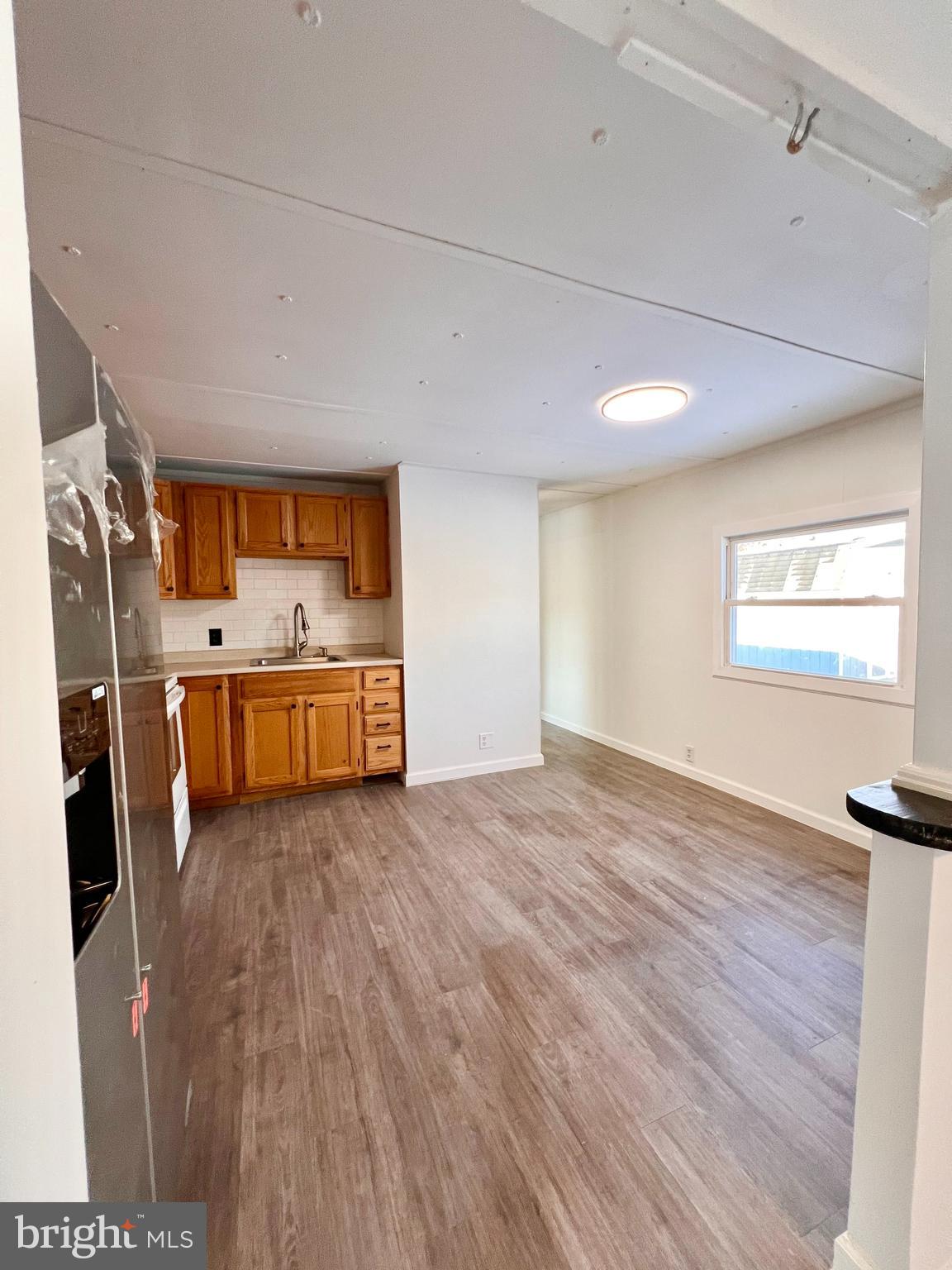 PINE MANOR MHP - Residential