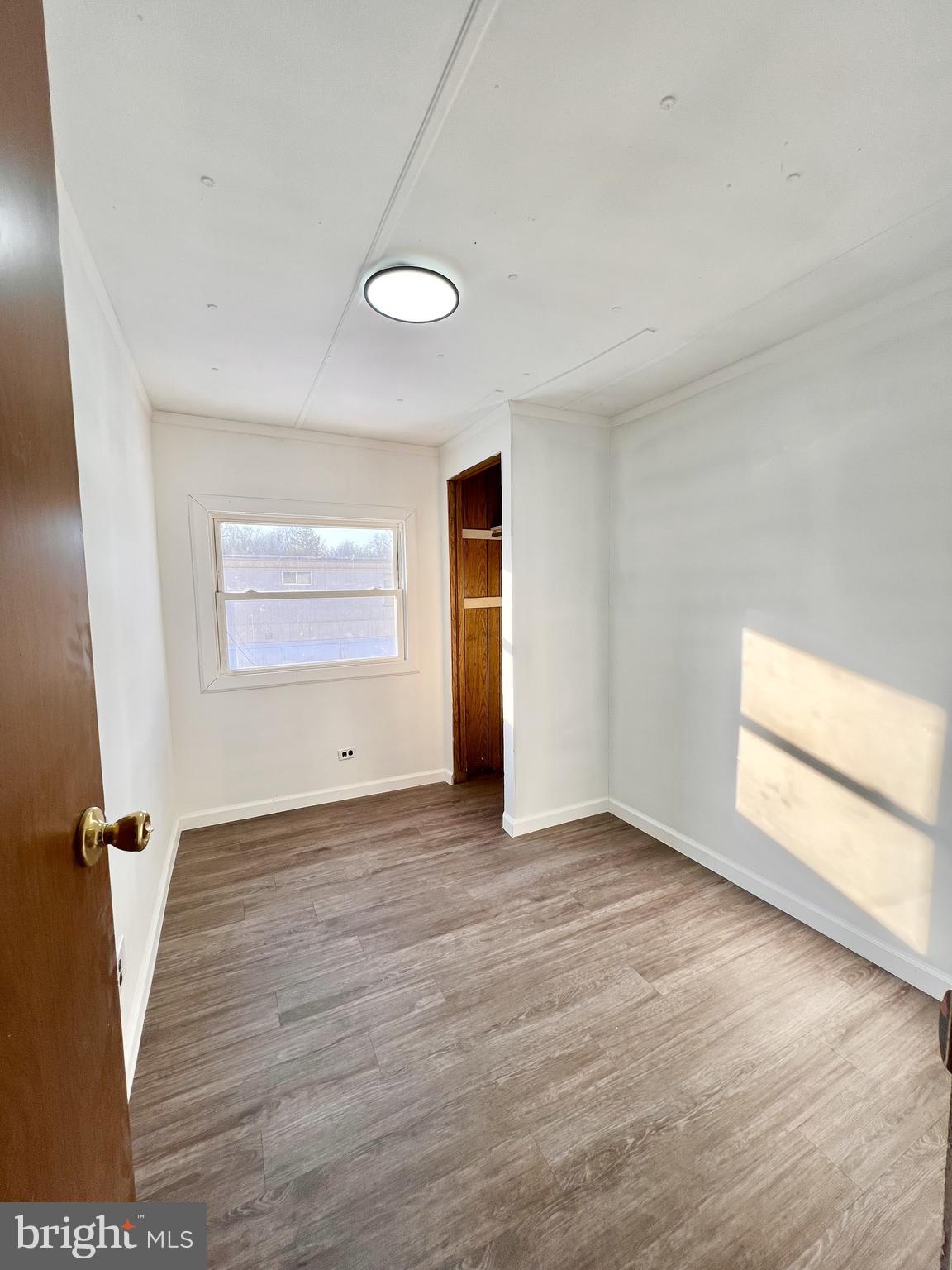 PINE MANOR MHP - Residential