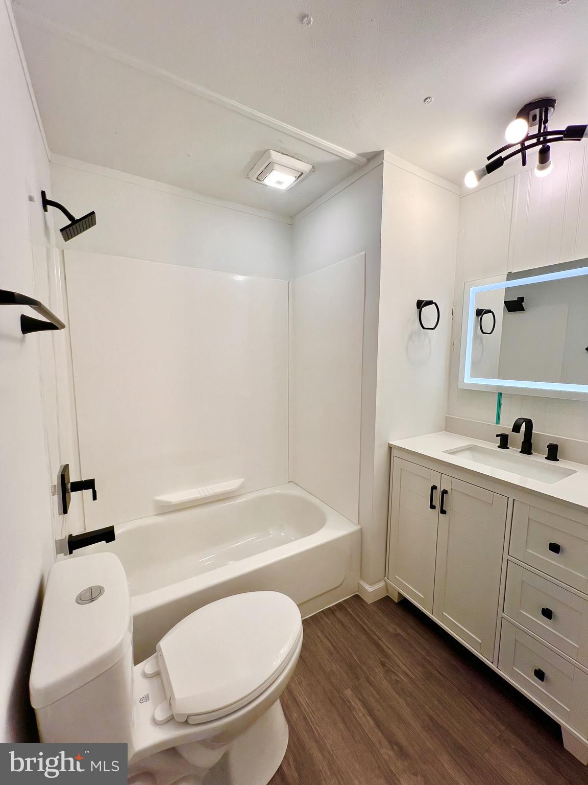 PINE MANOR MHP - Residential