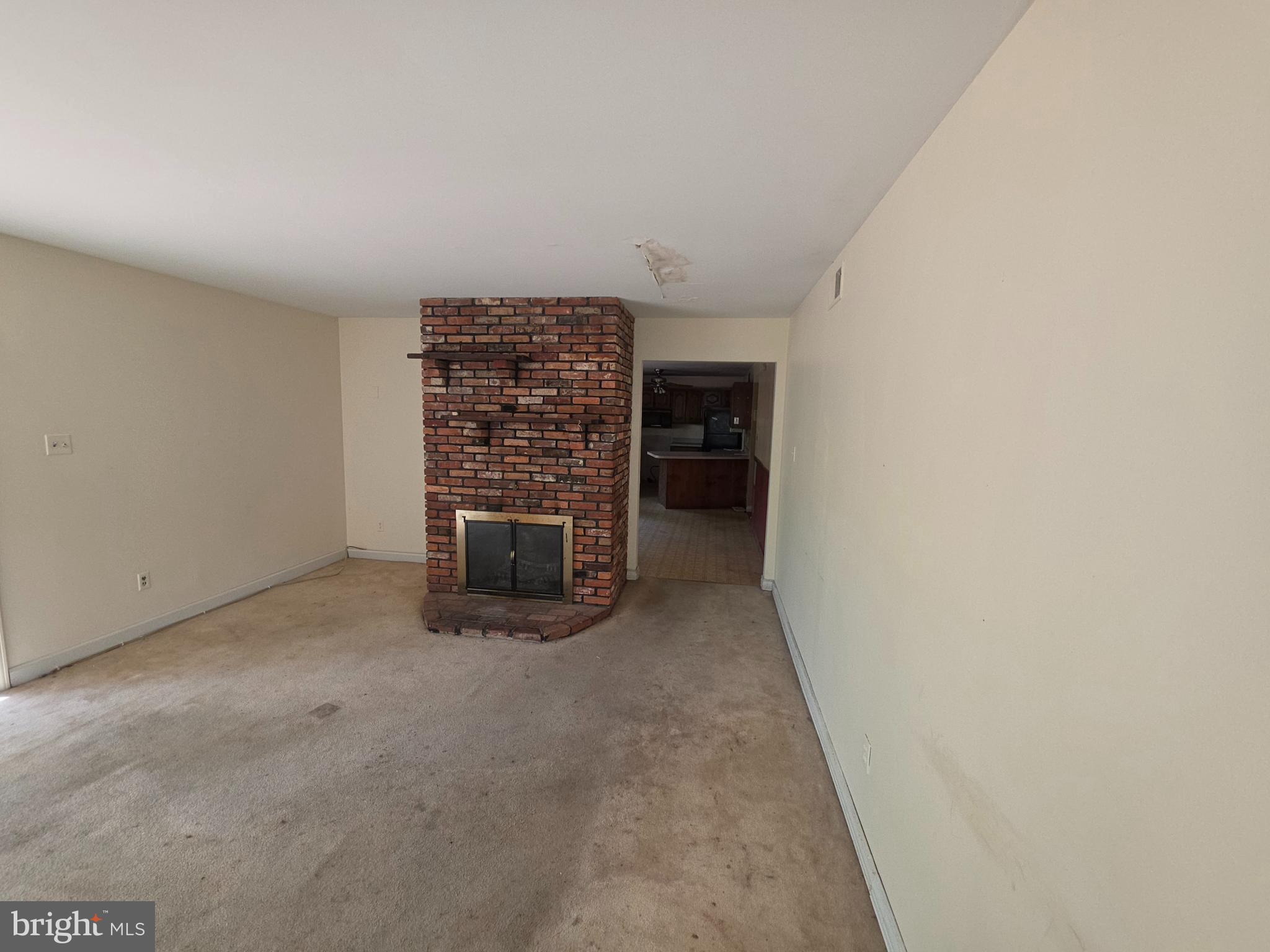 POINTER RIDGE AT COLLINGTON - Residential